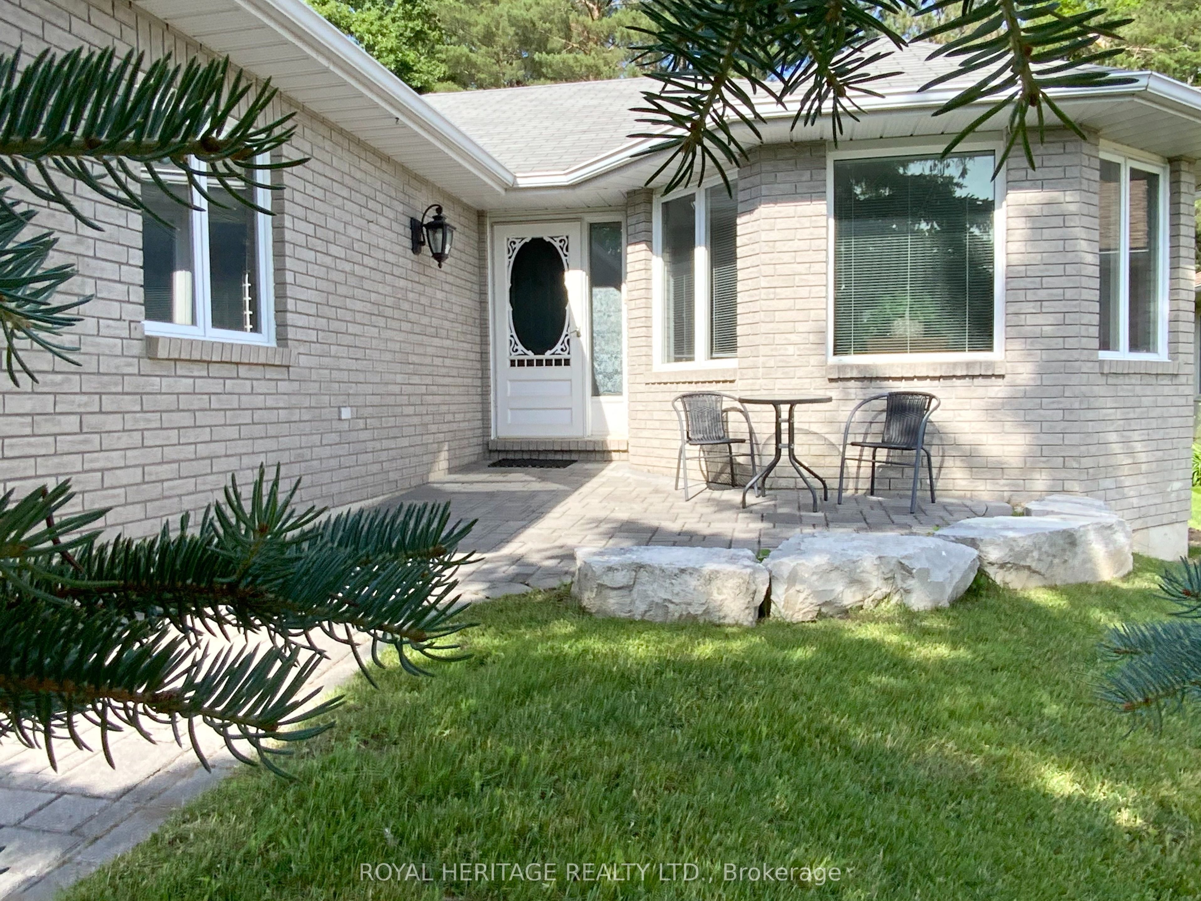 25 Hillview Drive, Kawartha Lakes, ON K0M 1A0 photo 3