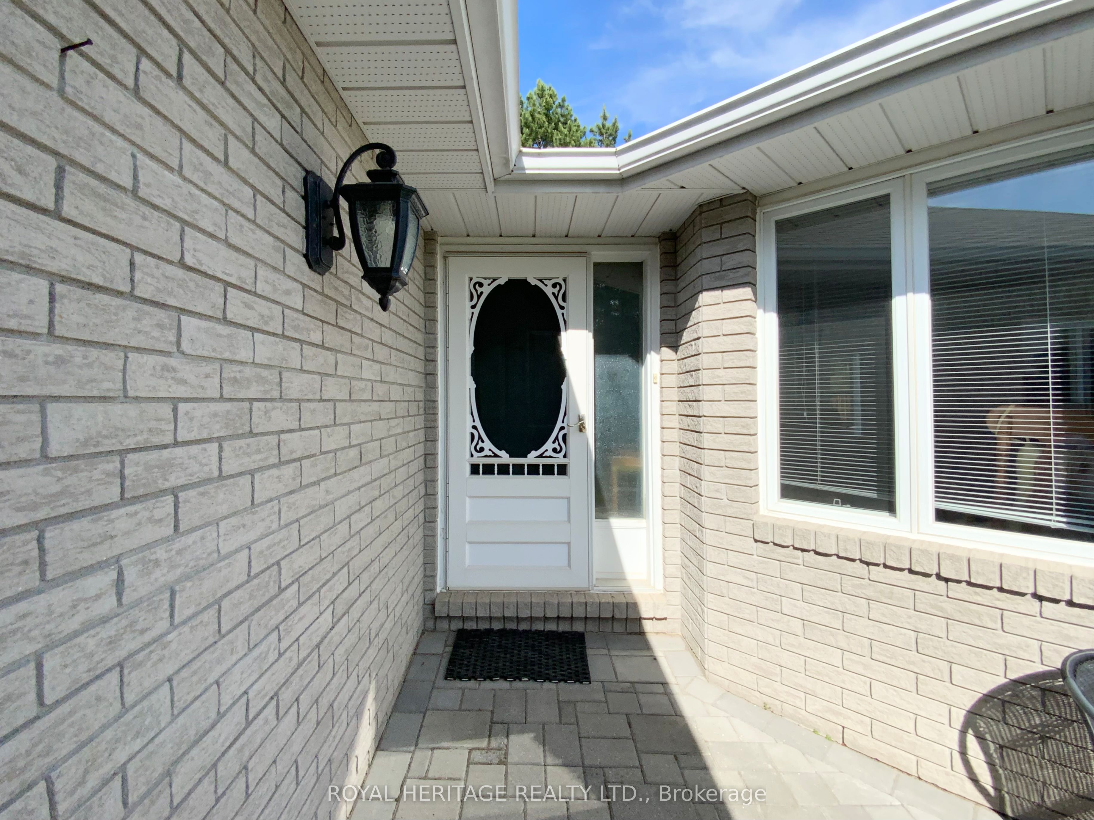 25 Hillview Drive, Kawartha Lakes, ON K0M 1A0 photo 4