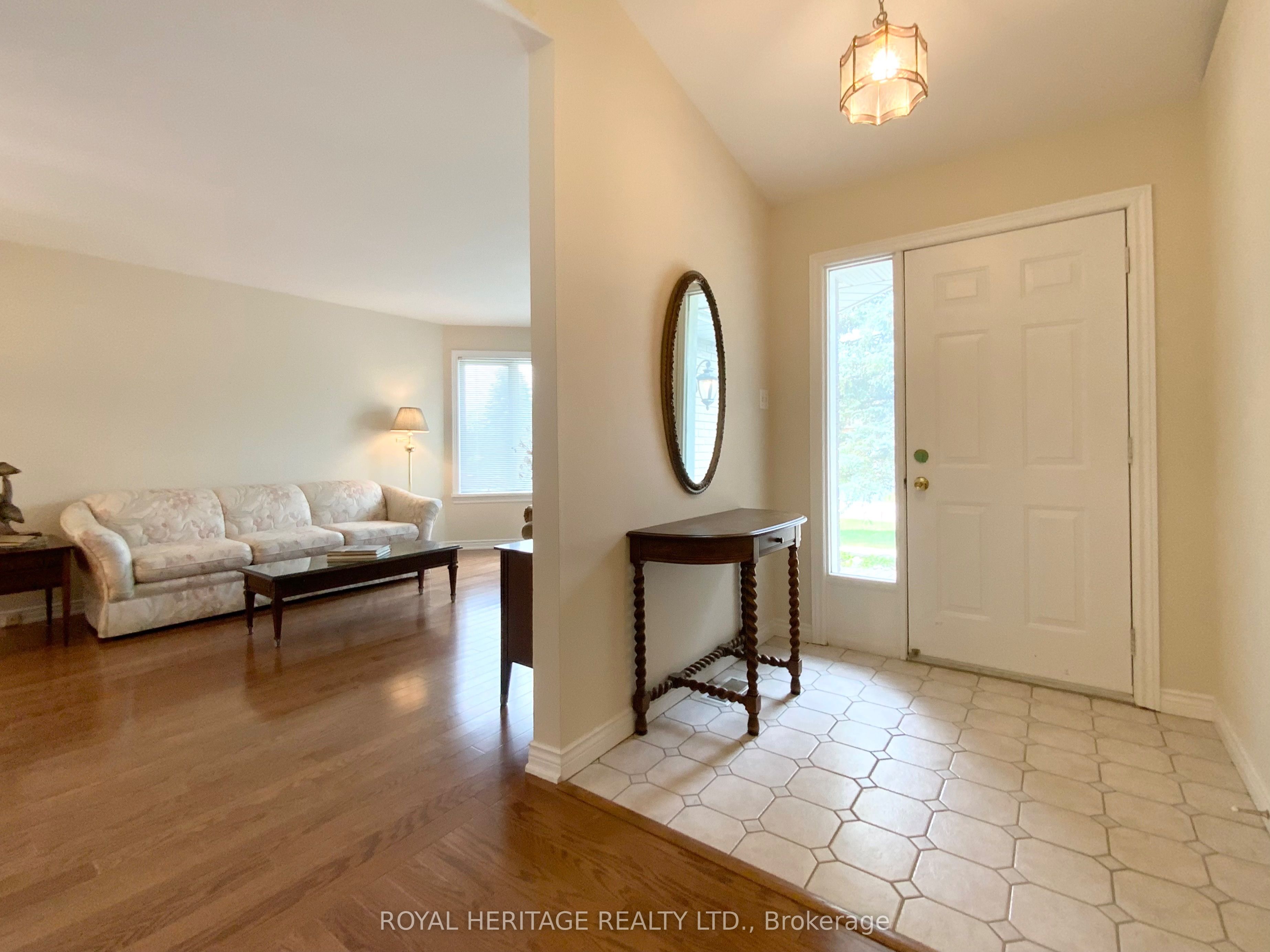 25 Hillview Drive, Kawartha Lakes, ON K0M 1A0 photo 5