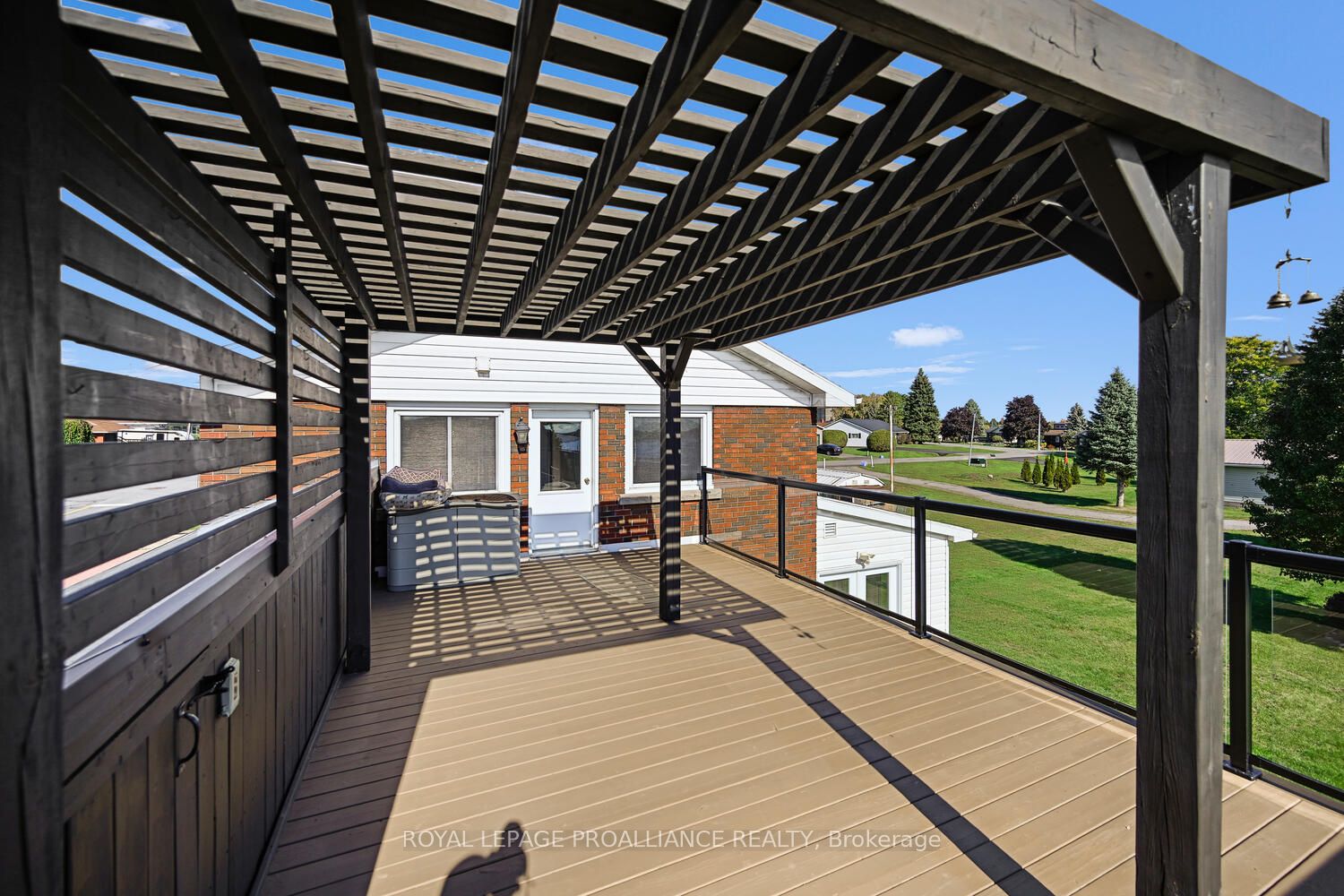 825 Joseph Street, Edwardsburgh/Cardinal, ON K0E 1E0 photo 5