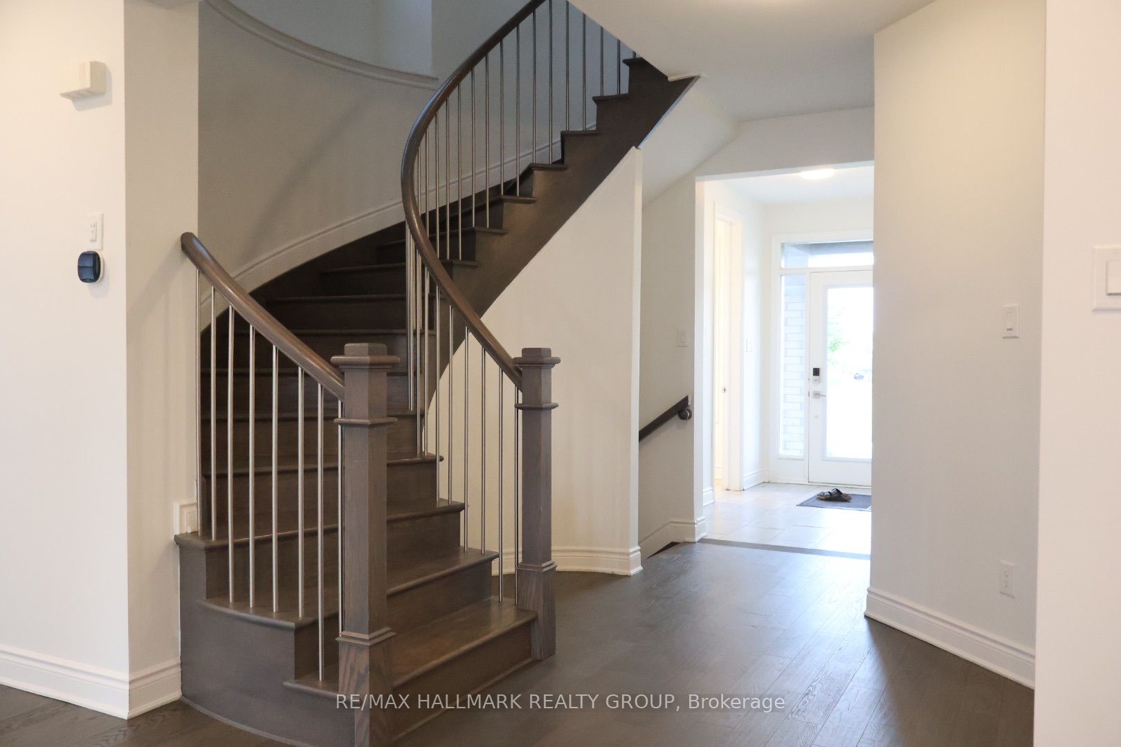 319 Proxima Terrace, Barrhaven, ON K2J 6S7 photo 4