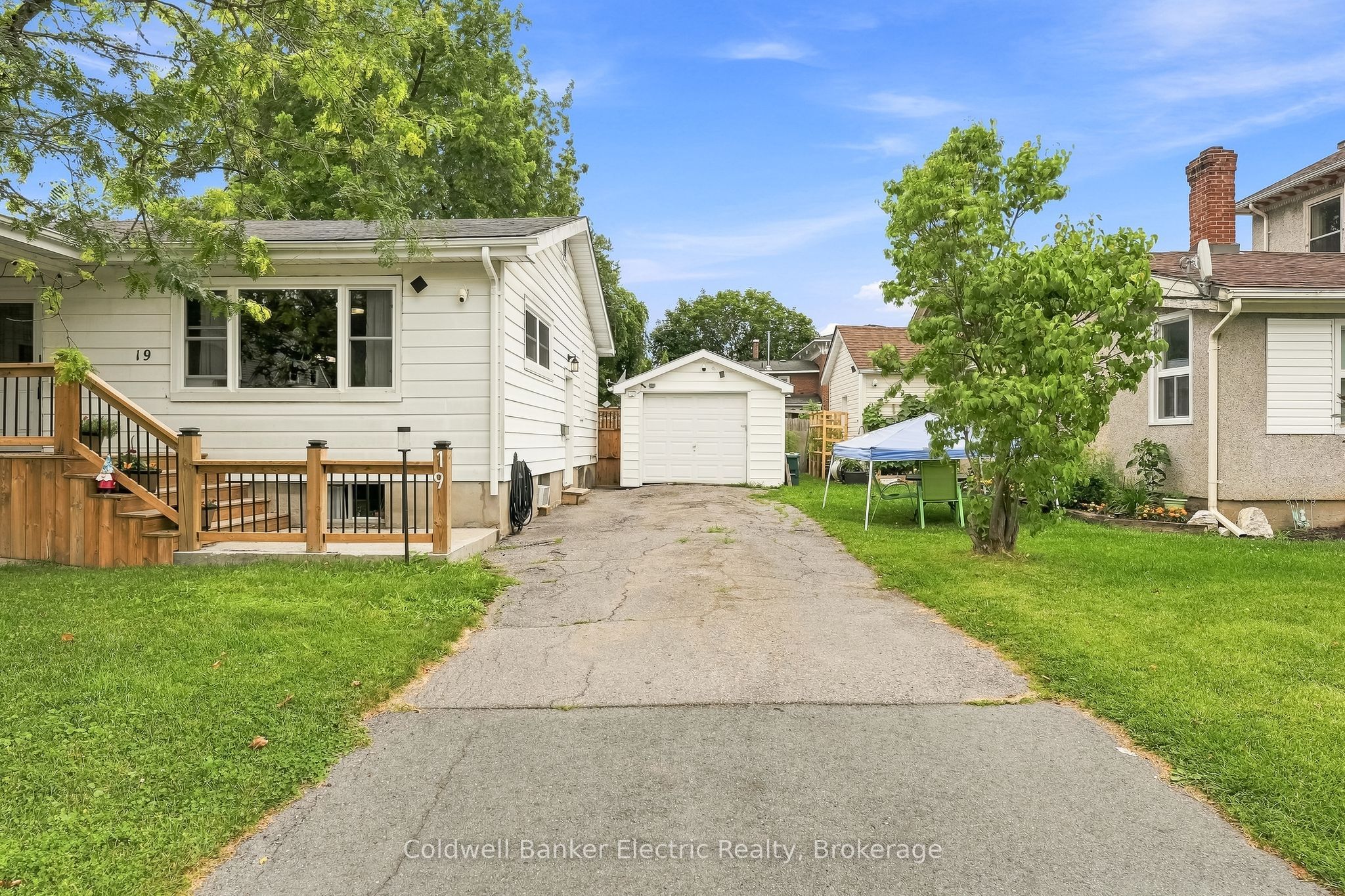 19 Graham Street E, Greater Napanee, ON K7R 1L6 photo 3