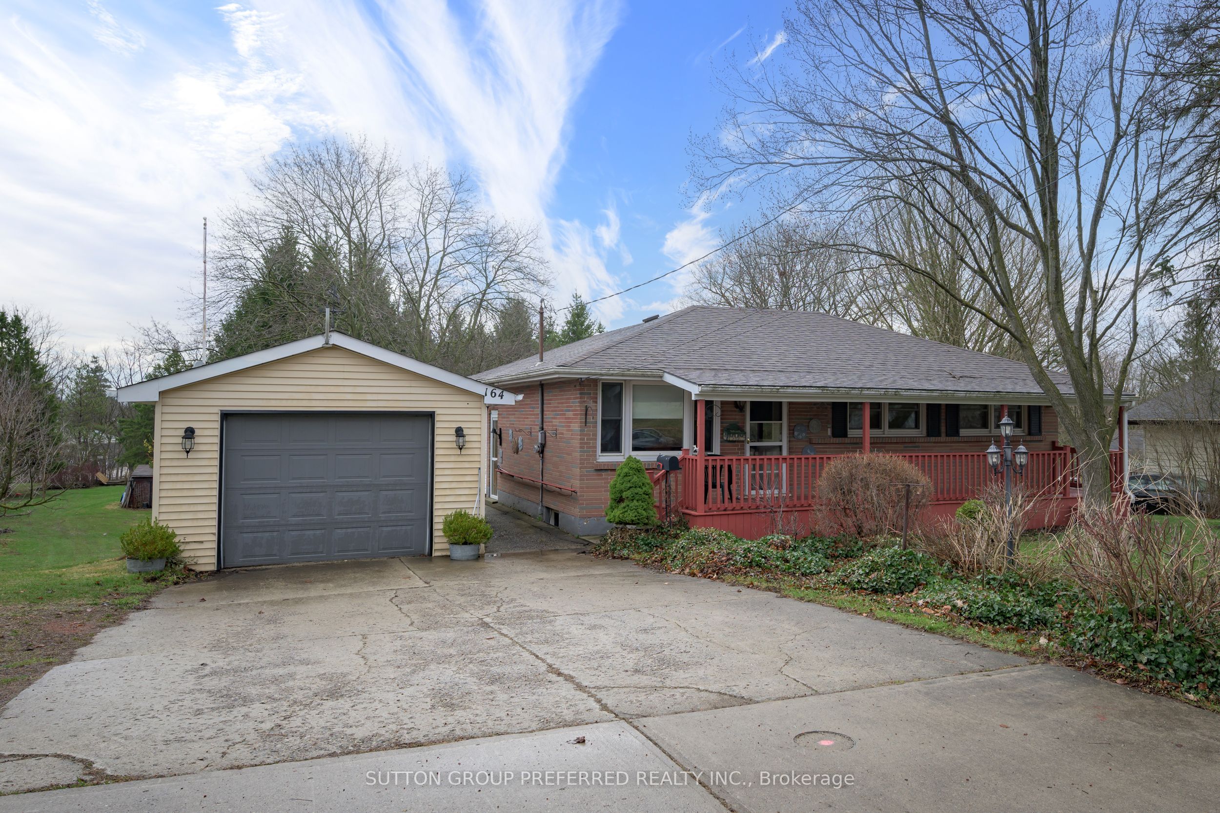164 McKeand Street, Ingersoll, ON N5C 3H9 photo 2
