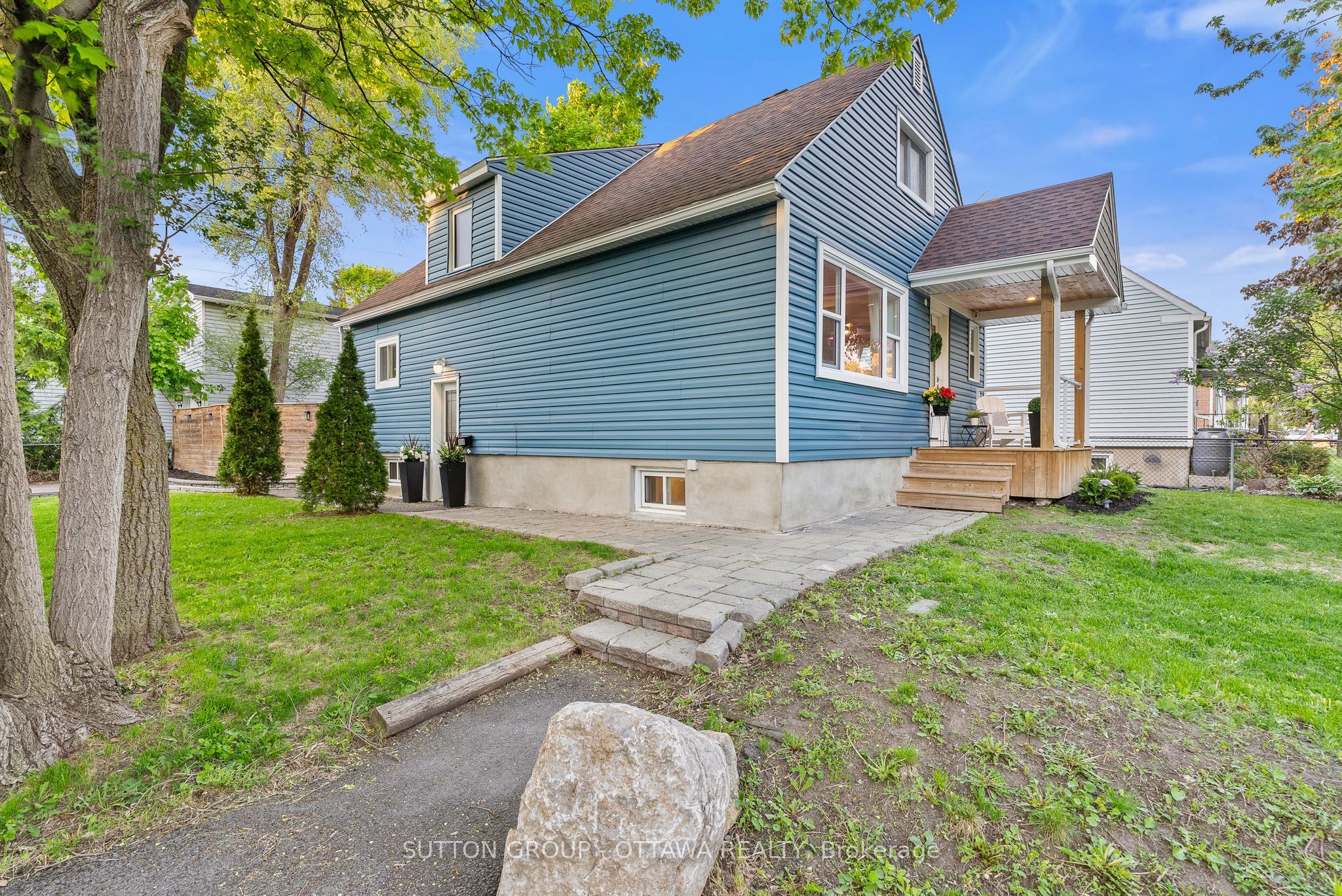 409 Blake Boulevard, Vanier and Kingsview Park, ON K1L 6L1 photo 5