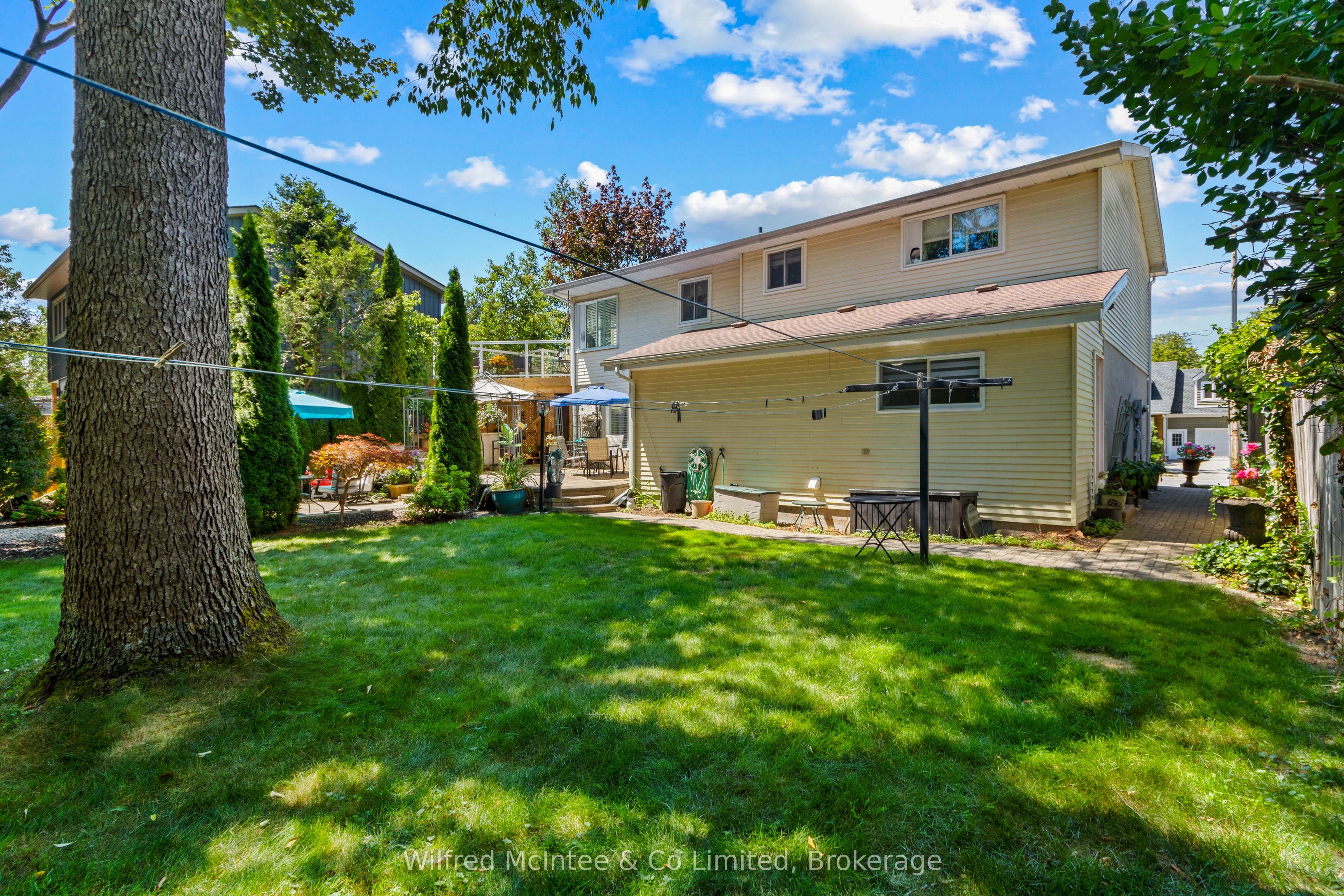 298 Albertt Street S, Saugeen Shores, ON N0H 2L0 photo 2