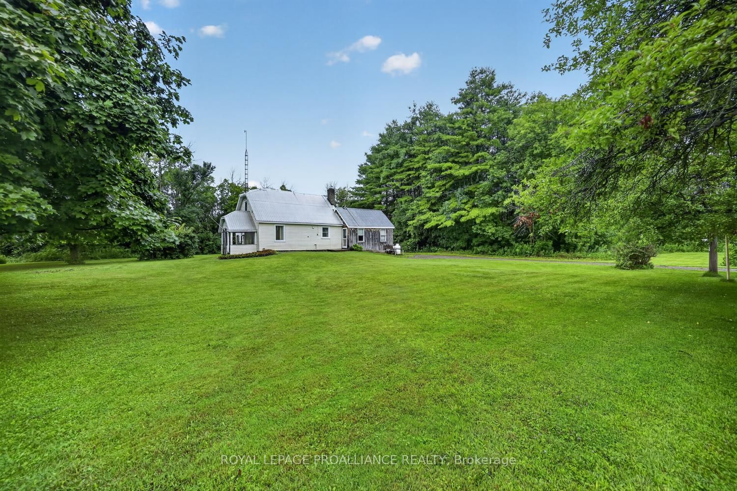 11836 Rocksprings Road, Elizabethtown-Kitley, ON K0G 1R0 photo 4