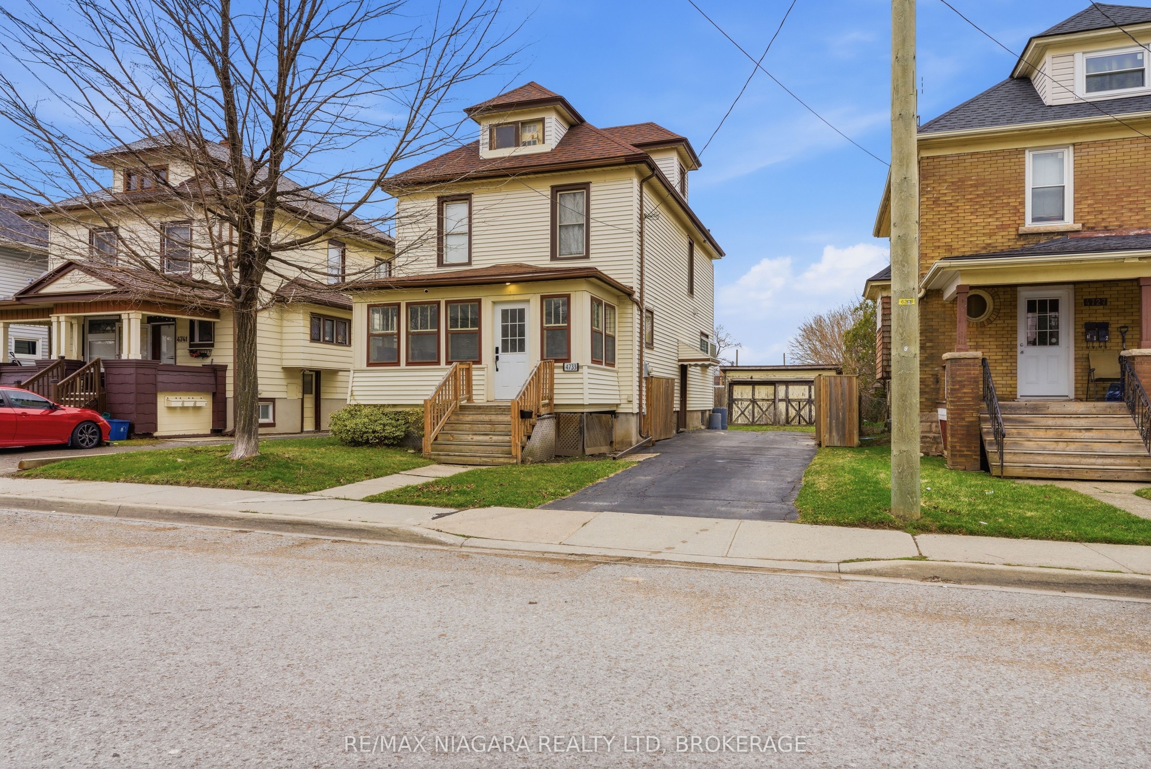 4733 Jepson Street, Niagara Falls, ON L2E 1J7