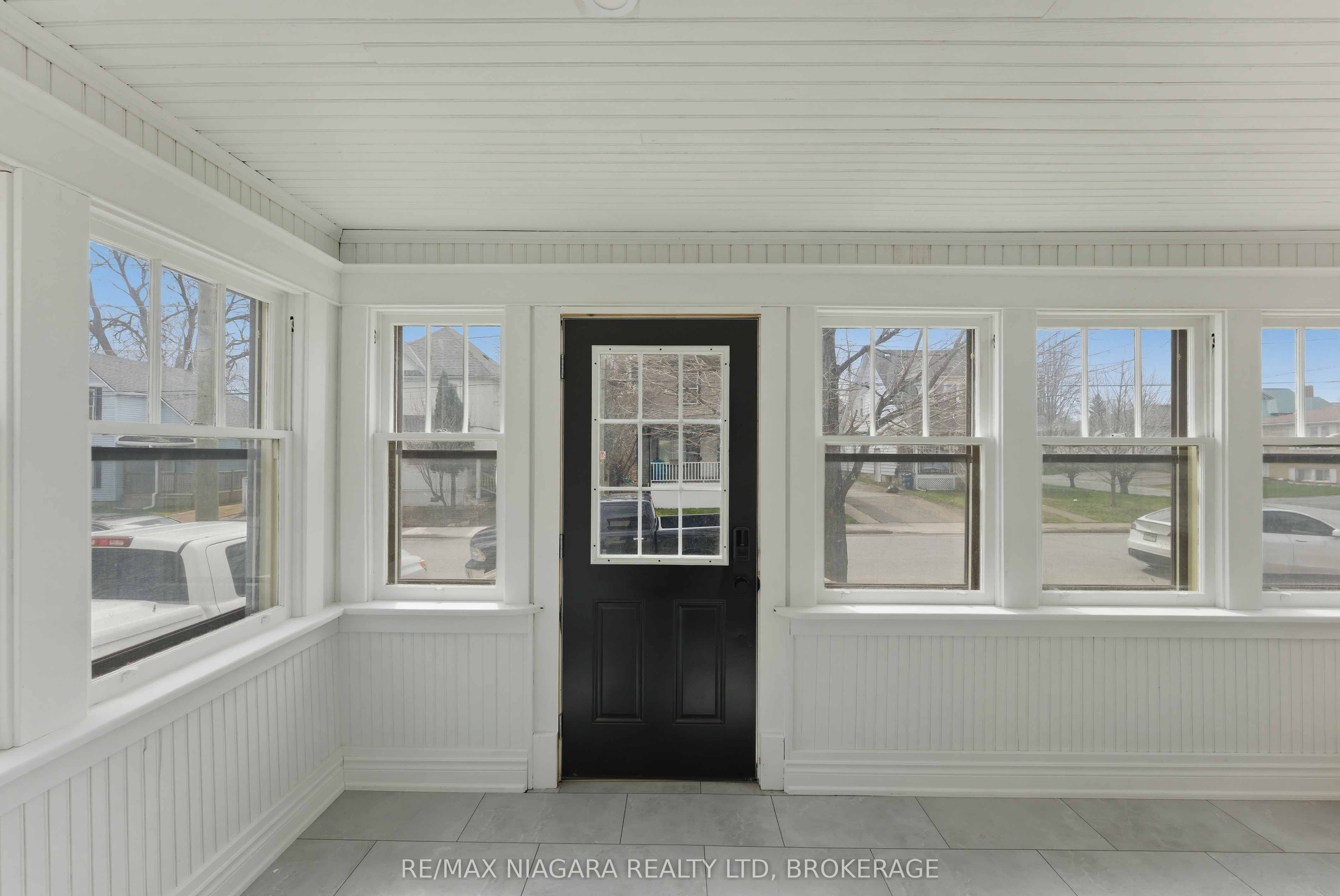 4733 Jepson Street, Niagara Falls, ON L2E 1J7 photo 4