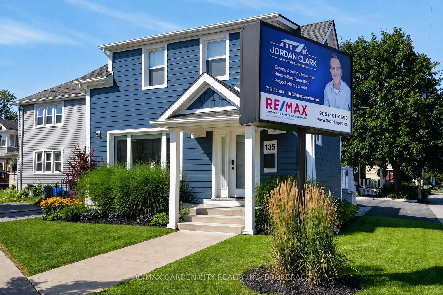 135 Lake Street, St. Catharines, ON L2R 5Y2 photo 2