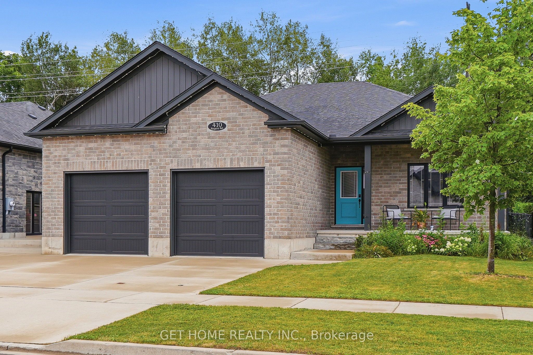 410 Rogers Road, North Perth, ON N4W 0H2 photo 2