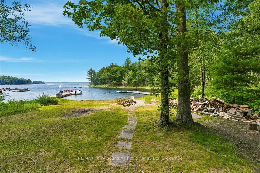 169 Paradise Lane, First Nations, ON P2A 2X4 photo 2