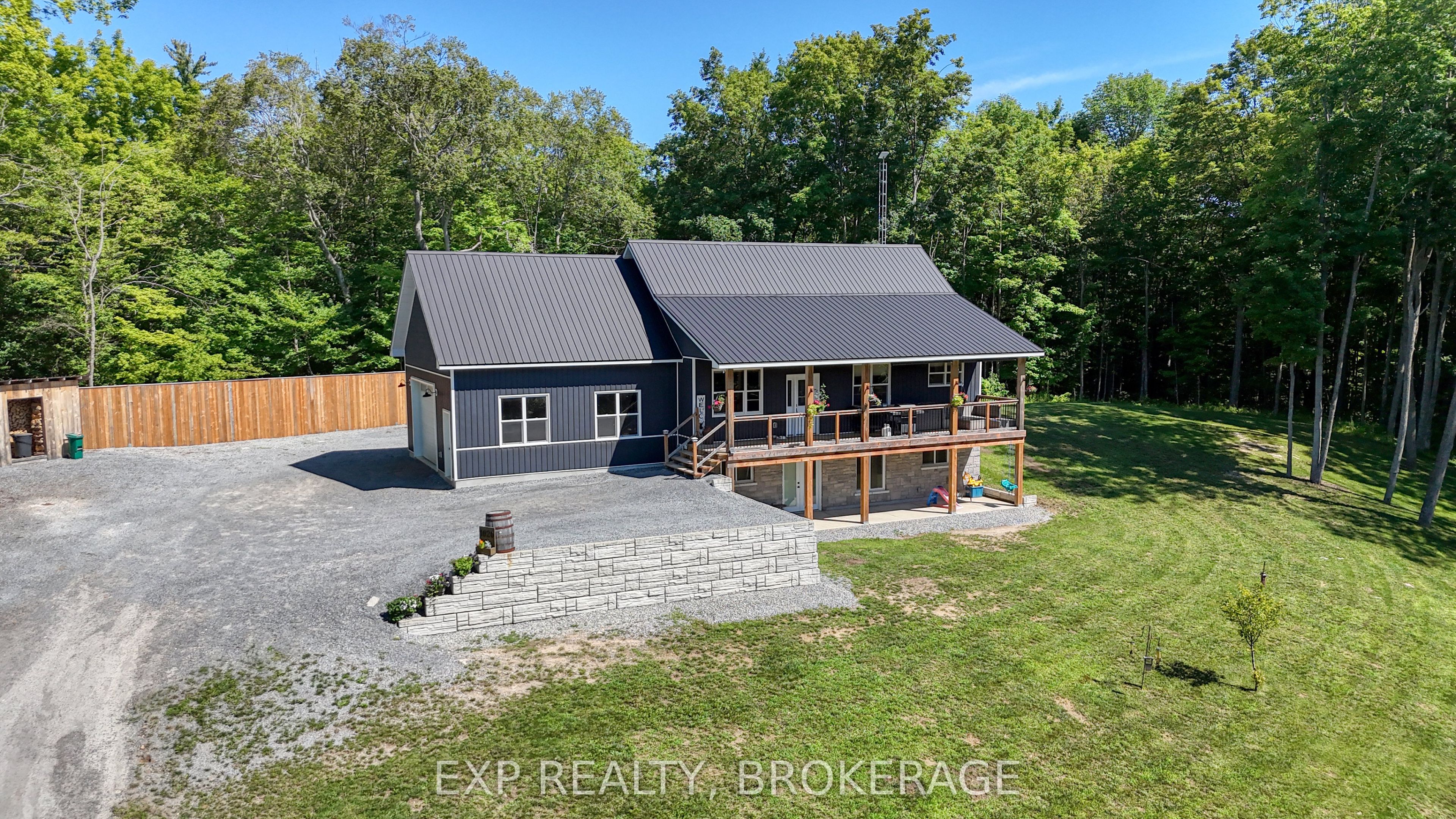 1020 HILL Road, Frontenac, ON K0H 1T0 photo 2