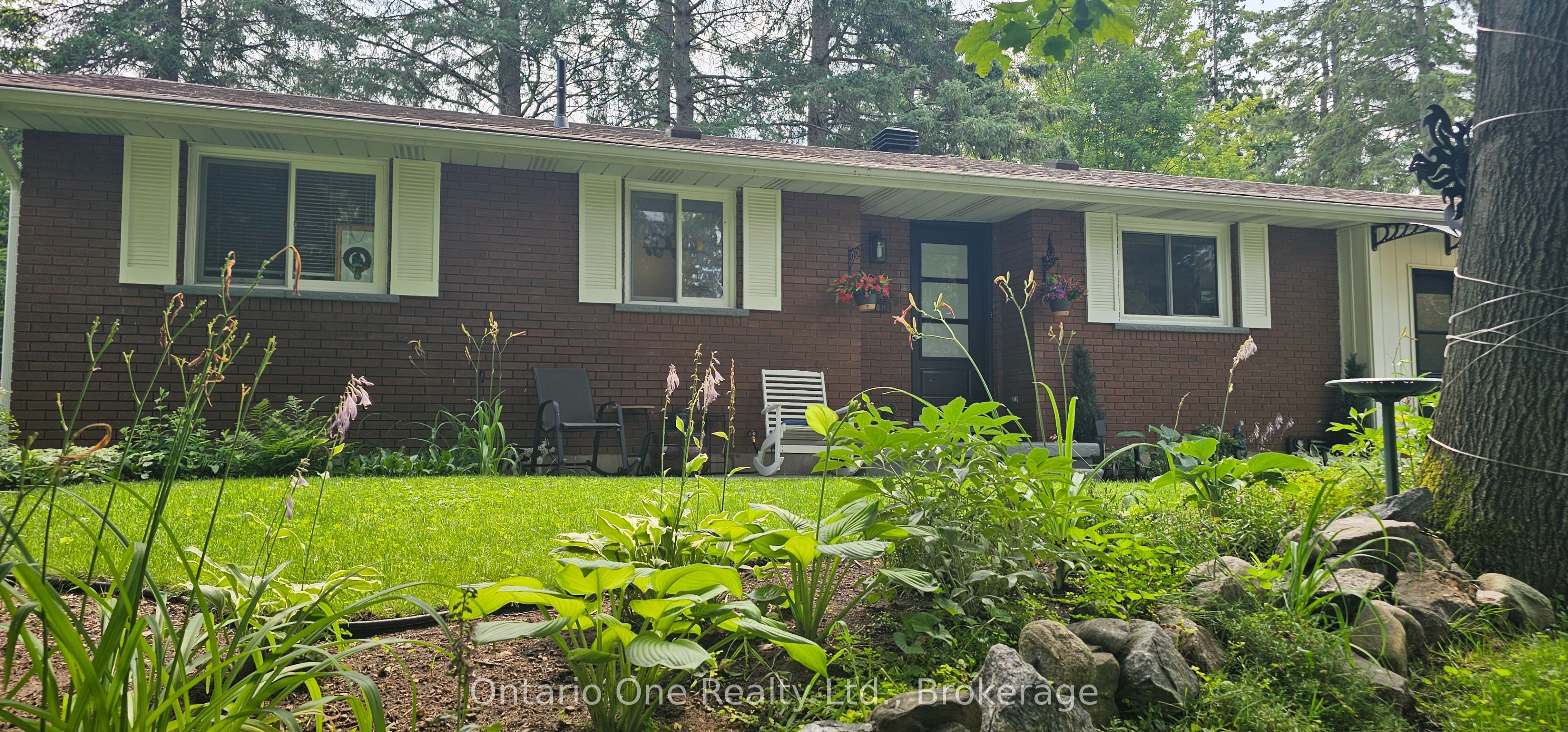 150 Lofty Pines Crescent, Gravenhurst, ON P1P 1M6 photo 5