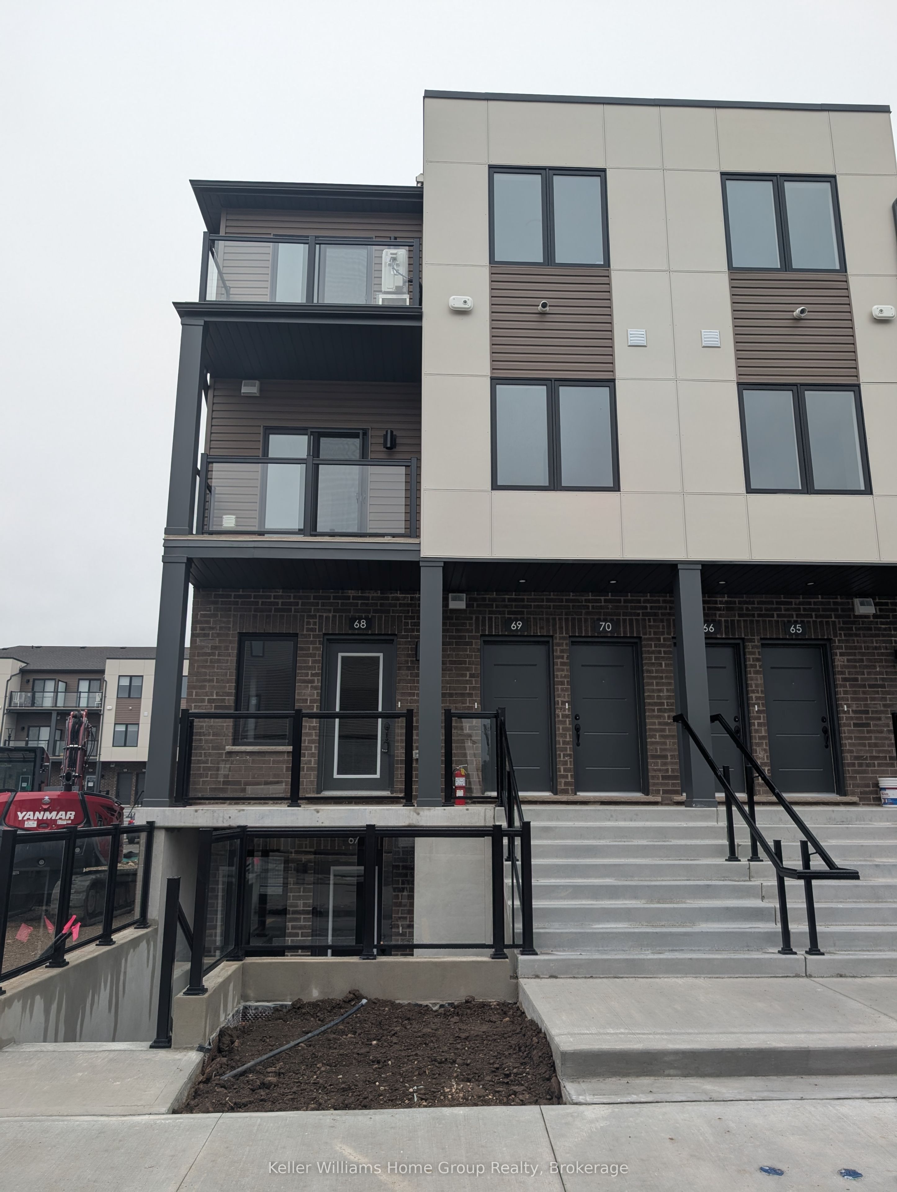 42 Lowes Road W C68, Guelph, ON N1G 0H4