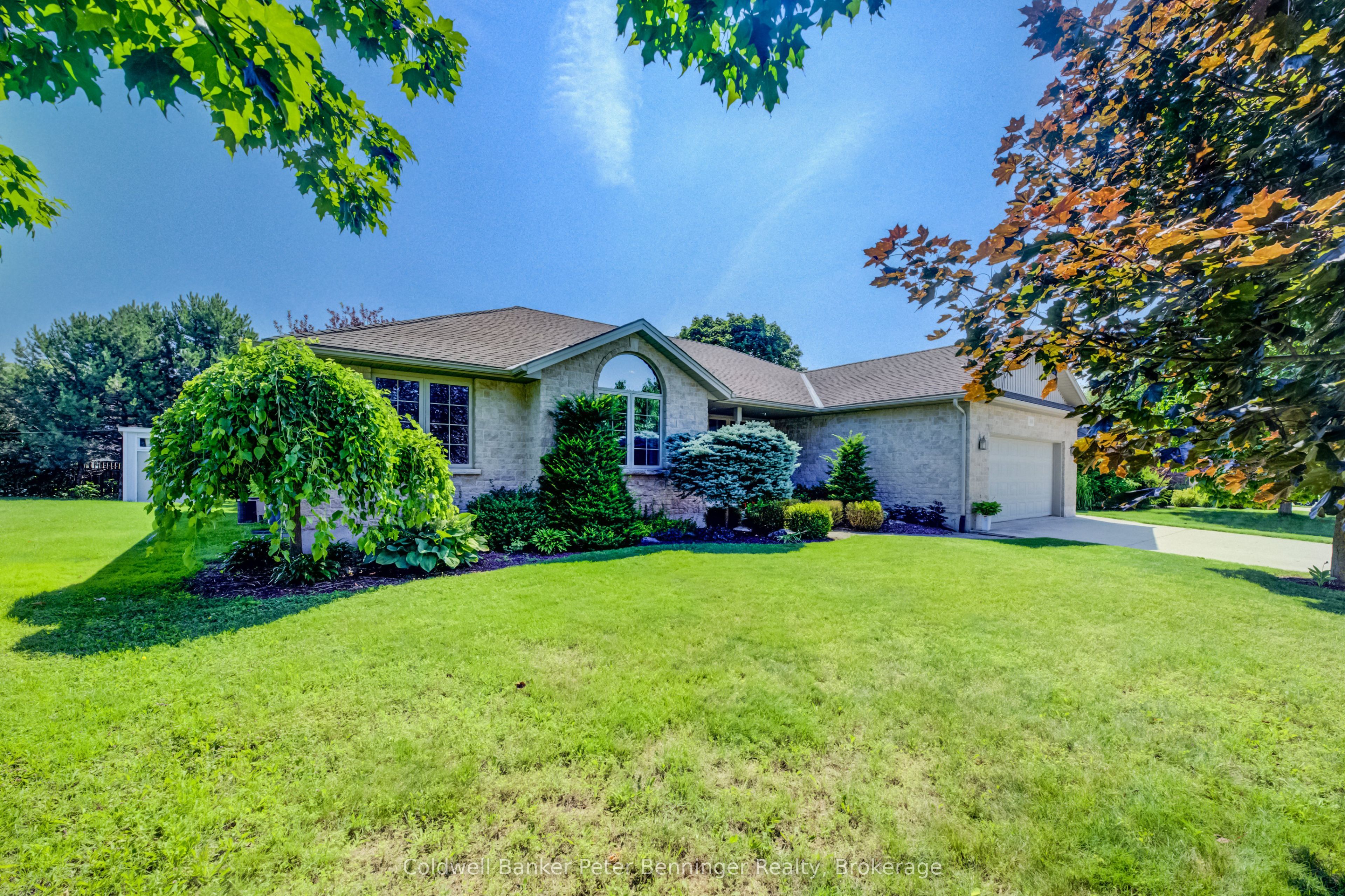 366 Westwood Drive, Brockton, ON N0G 2V0