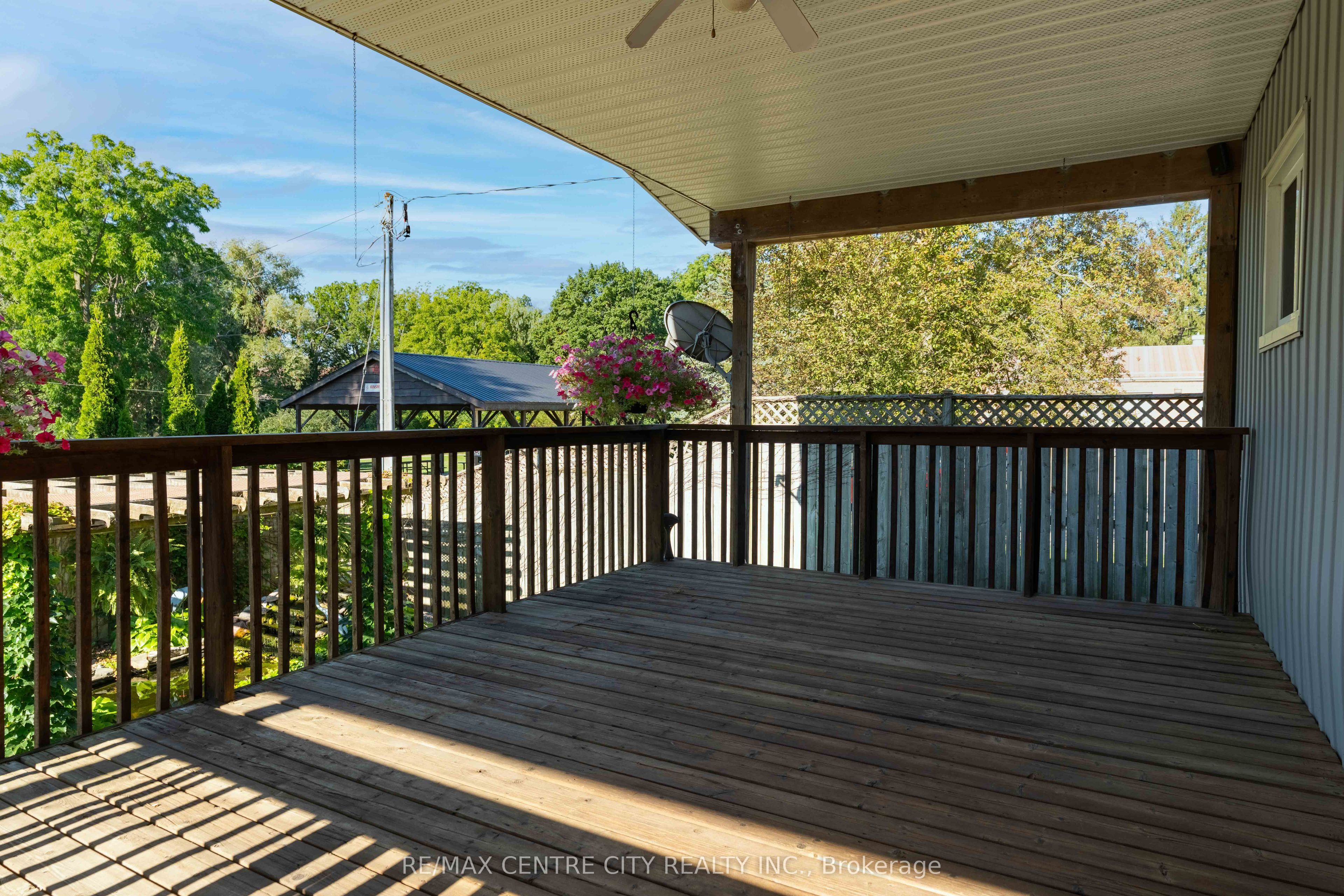 40 Chestnut Street W, Aylmer, ON N5H 1E6 photo 3