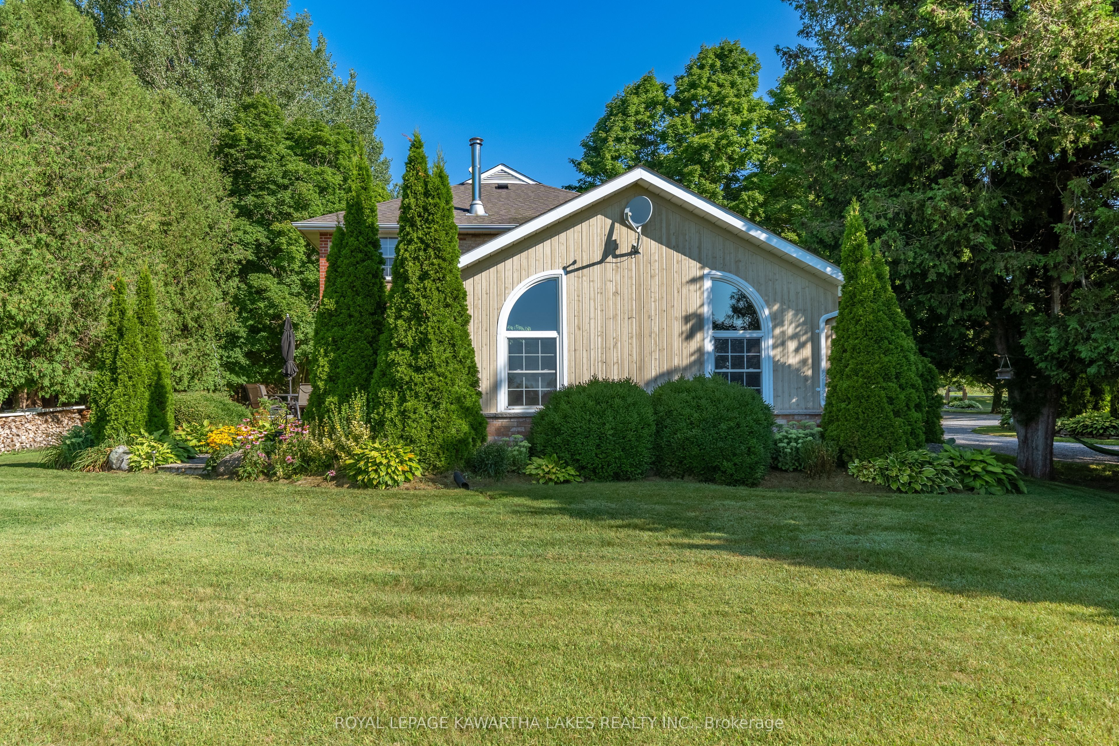 890 Woodville Road, Kawartha Lakes, ON K0M 2T0 photo 5