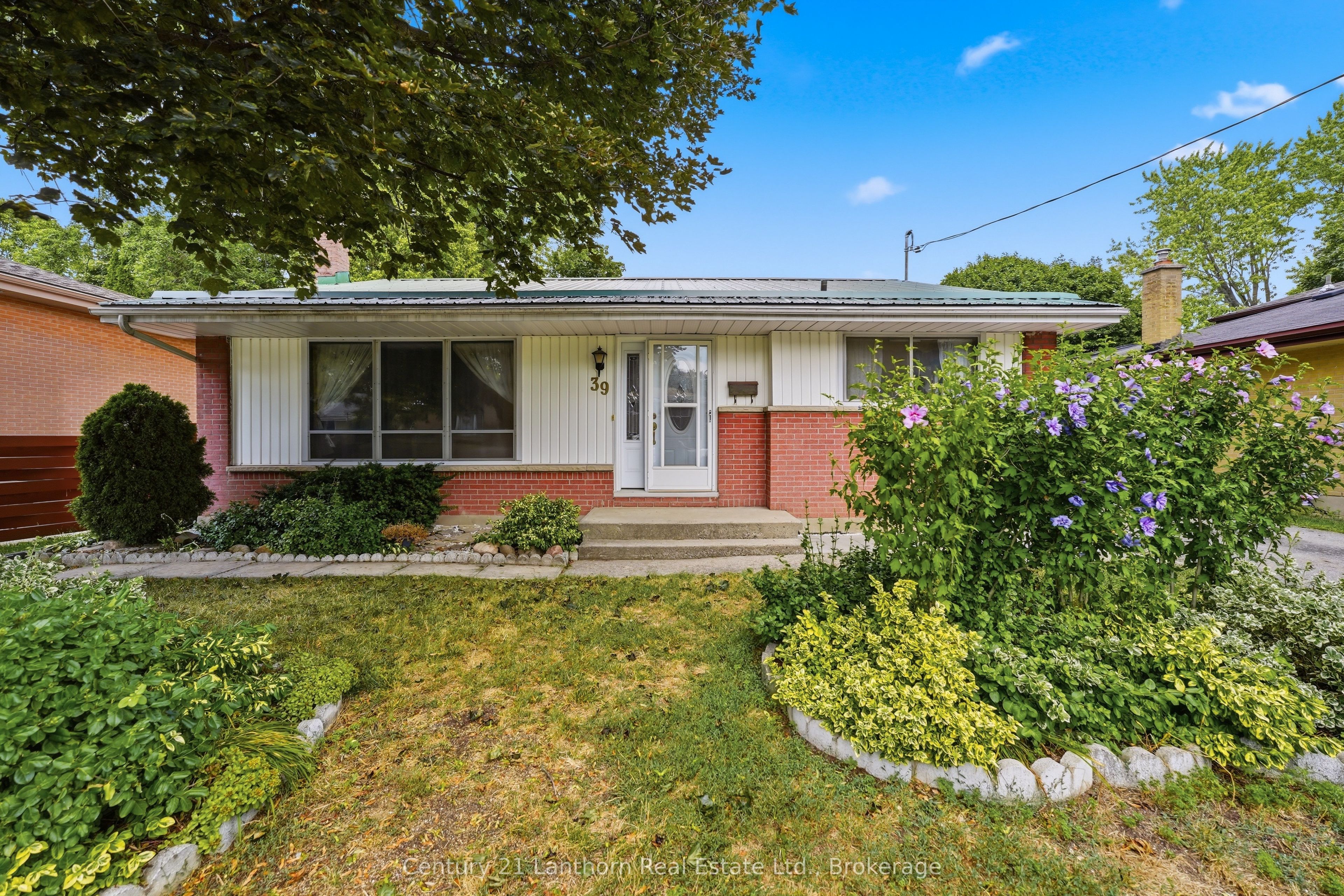 39 Linton Park Road, Belleville, ON K8N 4K7 photo 3