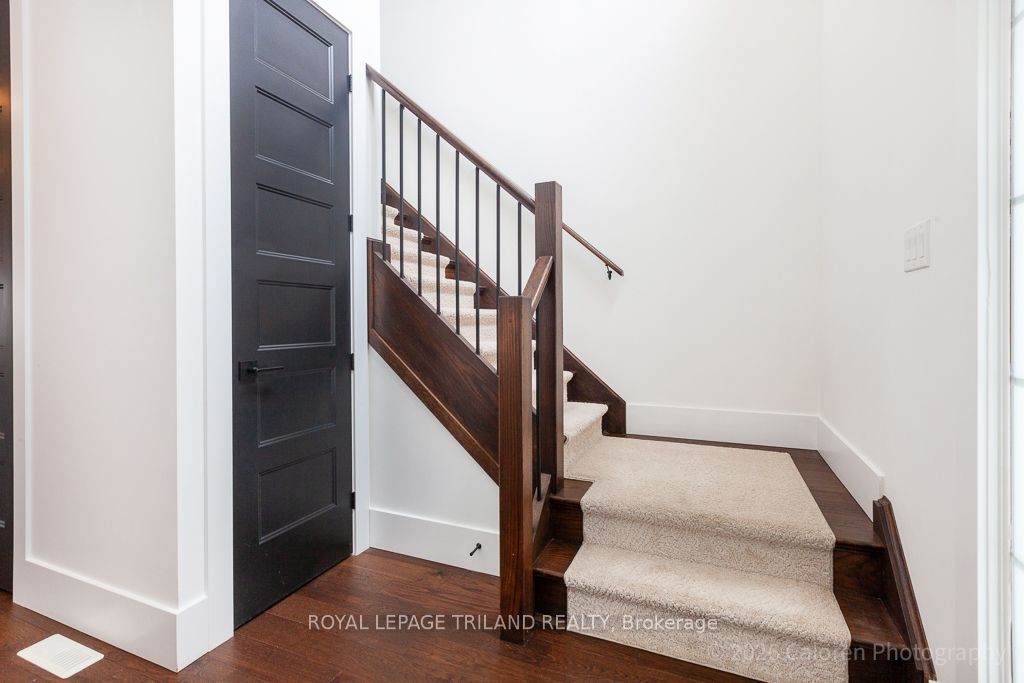 108 Spencer Avenue, Lucan Biddulph, ON N0M 2J0 photo 4