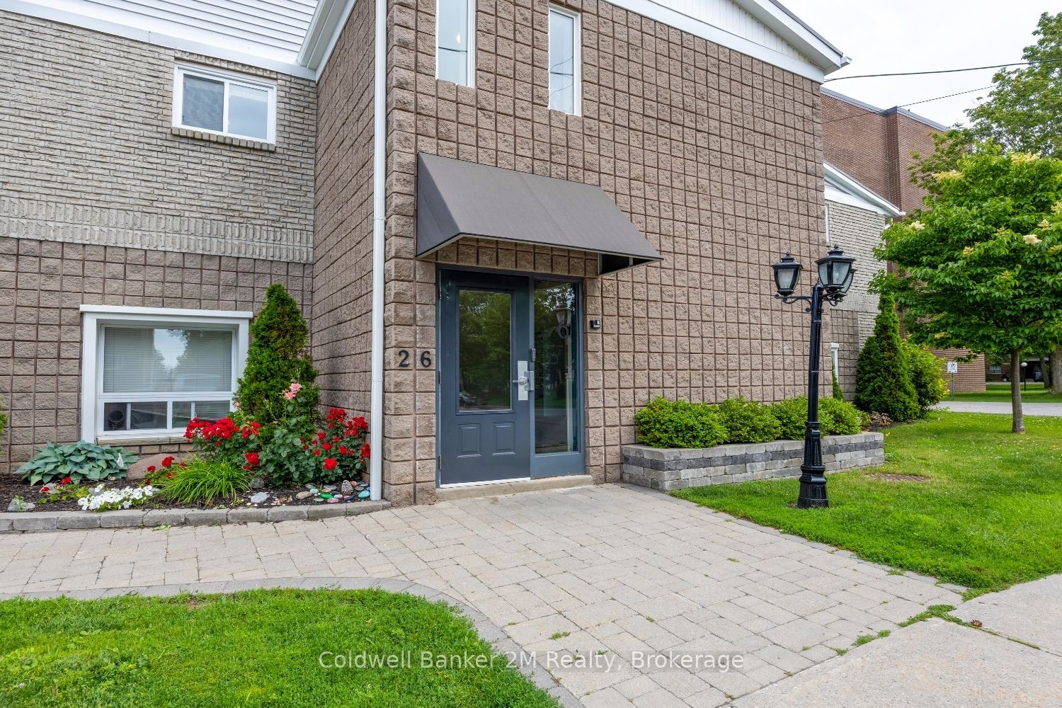26 Spencer Street E 112, Cobourg, ON K9A 1C2 photo 2
