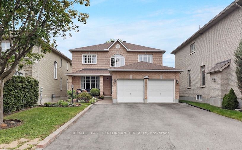 28 Monet Court, Blossom Park - Airport and Area, ON K1T 4B6 photo 2