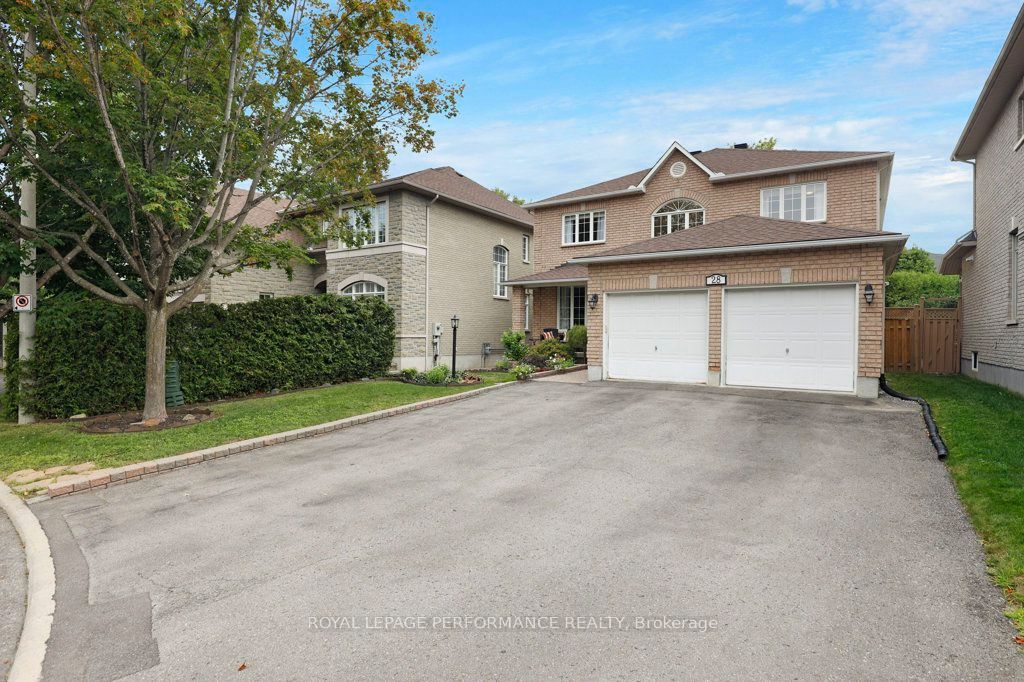 28 Monet Court, Blossom Park - Airport and Area, ON K1T 4B6 photo 3