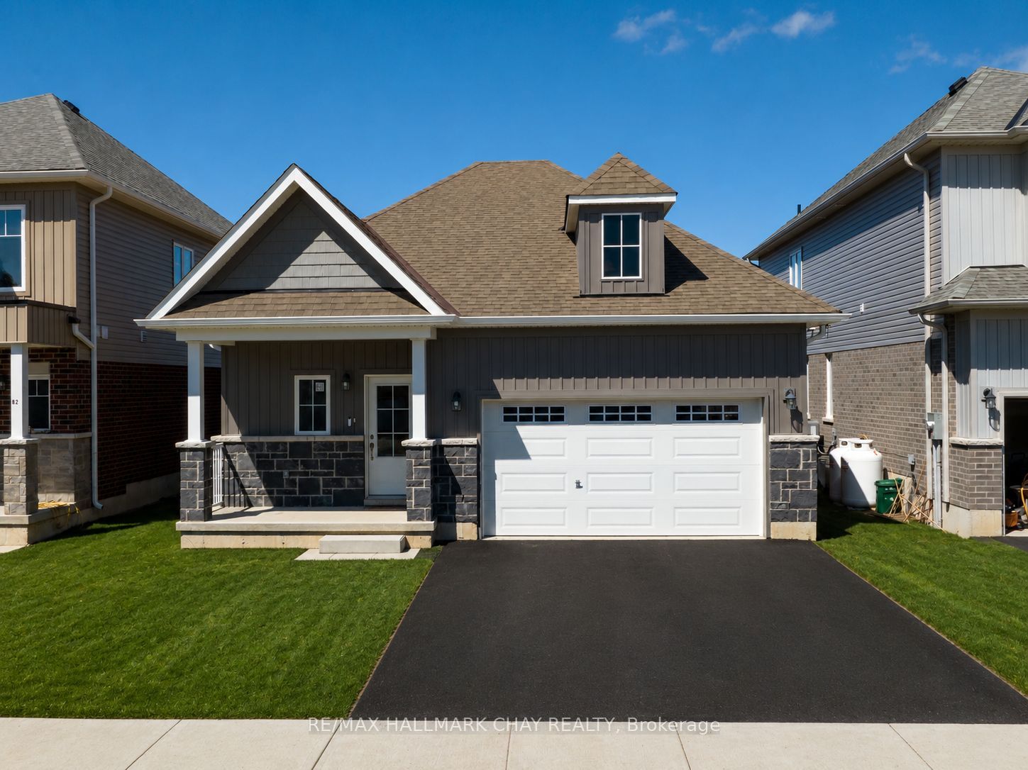 64 Hillcroft Way, Kawartha Lakes, ON K0M 1A0