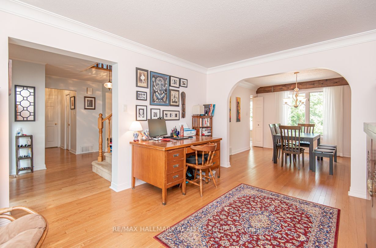18 Hesse Crescent, Stittsville - Munster - Richmond, ON K2S 1E4 photo 4