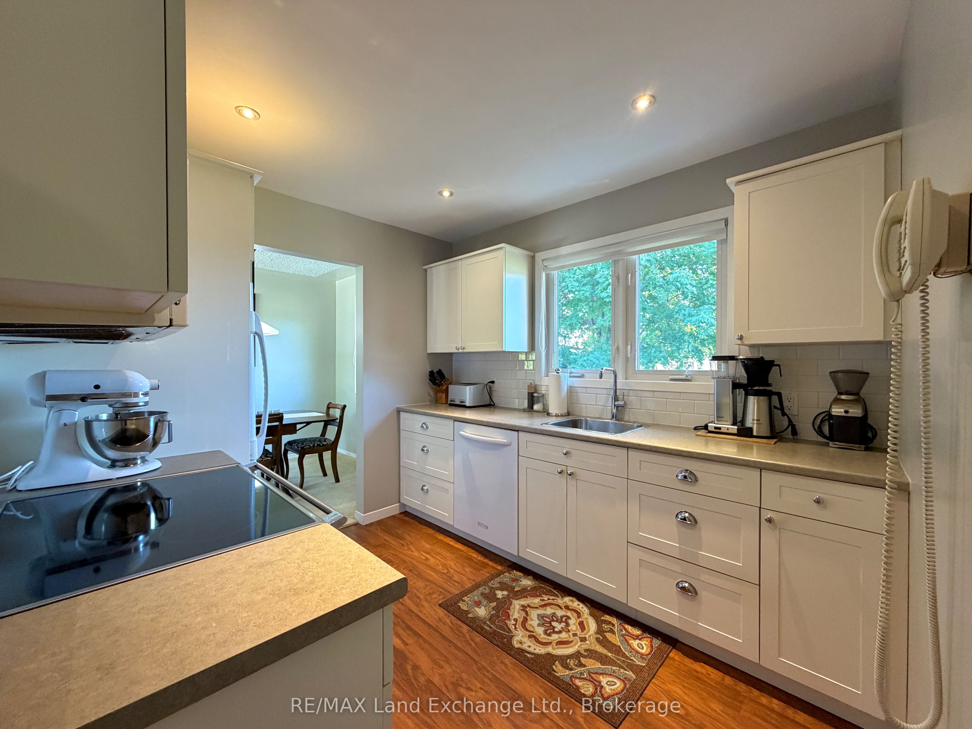 426 Catherine Street, Saugeen Shores, ON N0H 2C1 photo 4