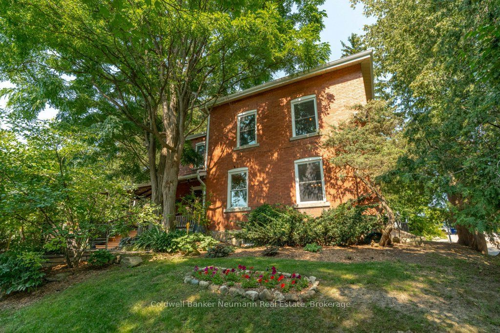 96 Grove Street, Guelph, ON N1E 2W5 photo 3