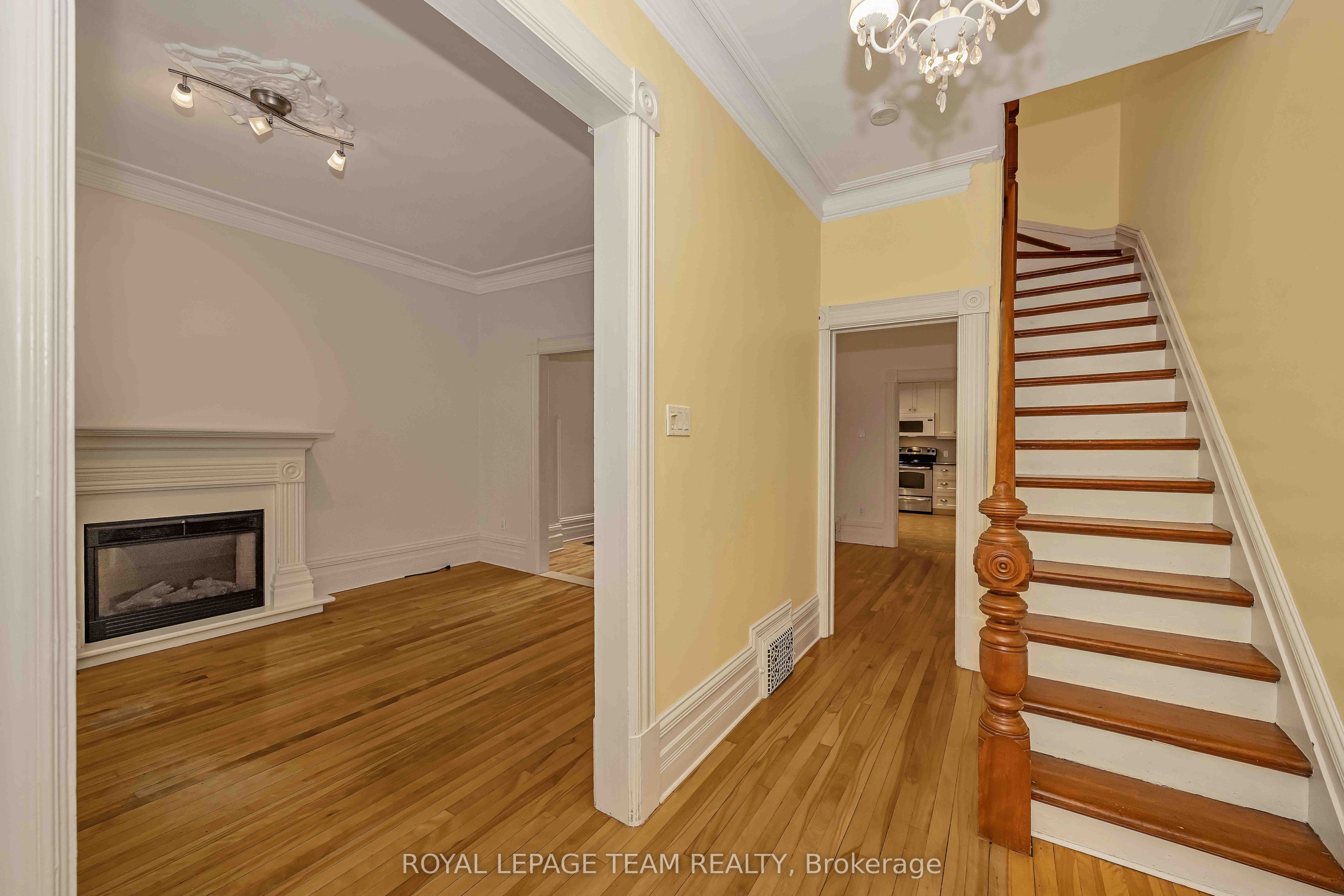 539 Gilmour Street, Ottawa Centre, ON K1R 5L5 photo 5