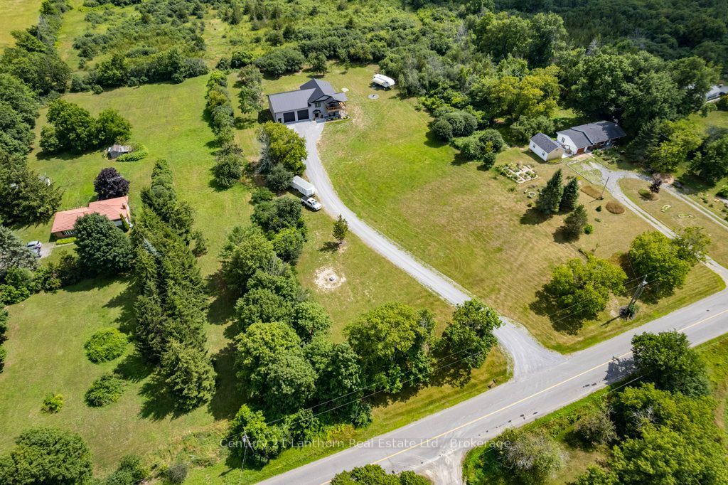 1467 County Road 19, Prince Edward County, ON K0K 1T0 photo 5