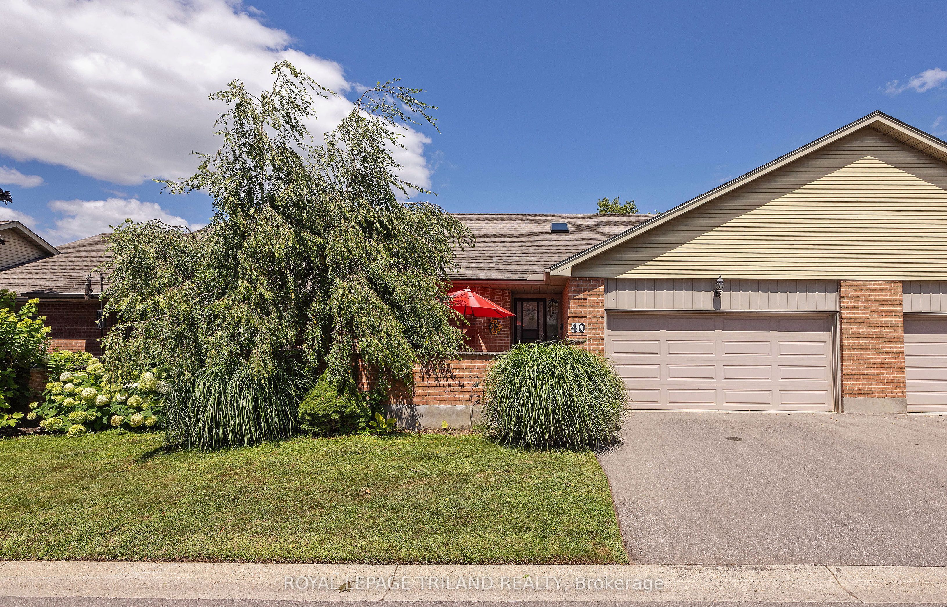 2 Cadeau Terrace 40, London South, ON N6K 4G4