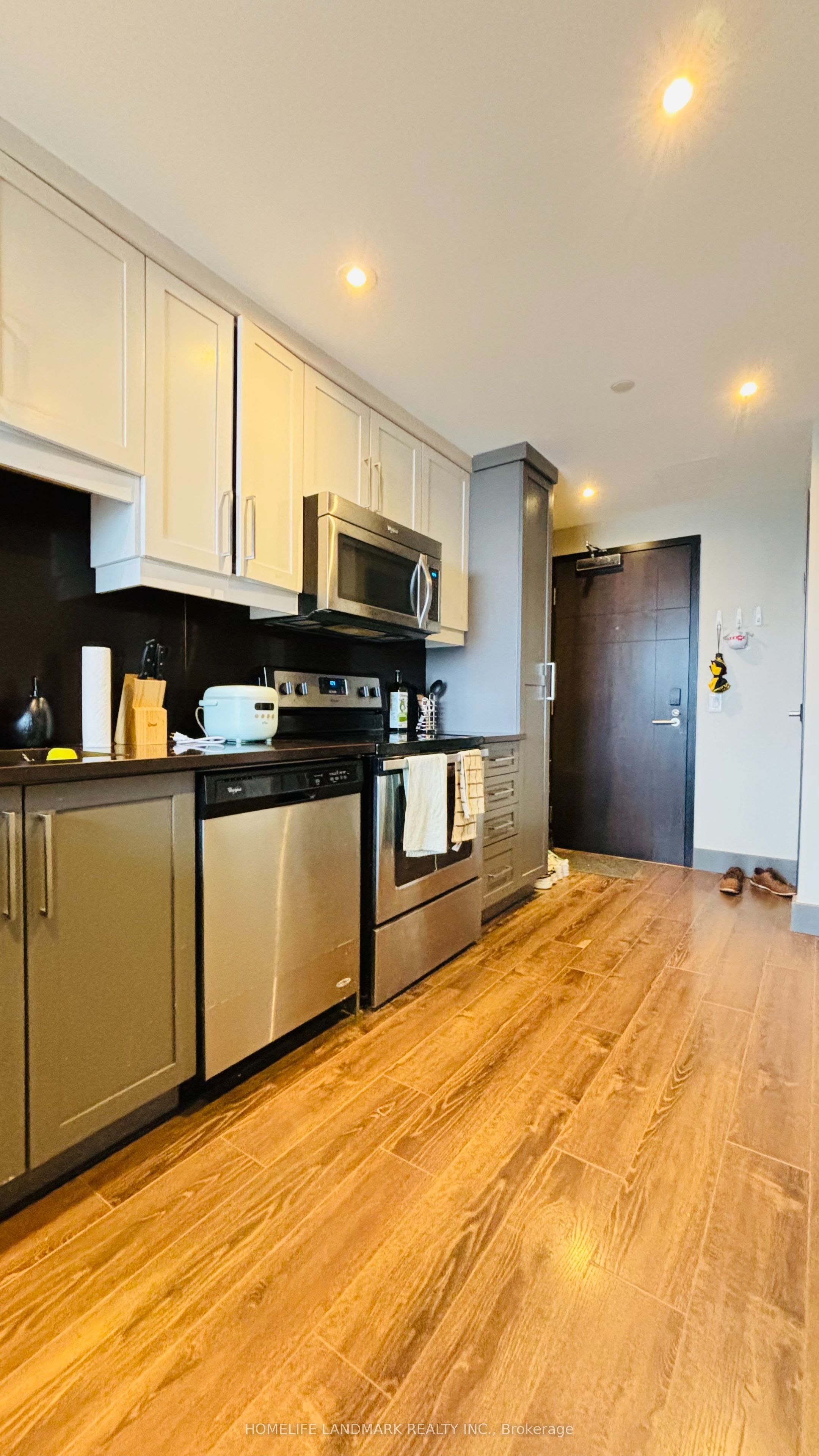 330 PHILLIP Street N303, Waterloo, ON N2L 3W9 photo 5