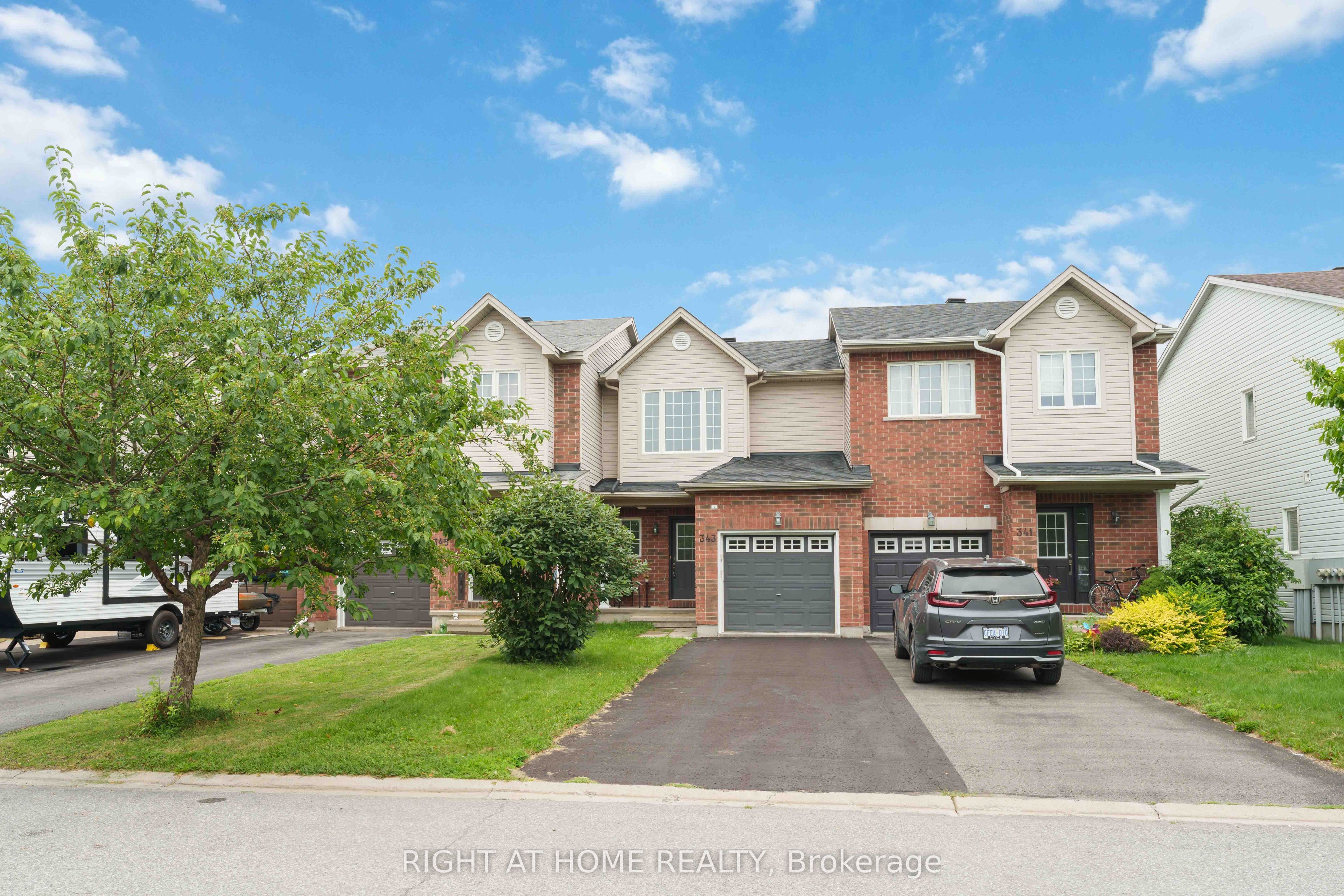 343 Amici Terrace, Kanata, ON K2S 0J4 photo 2