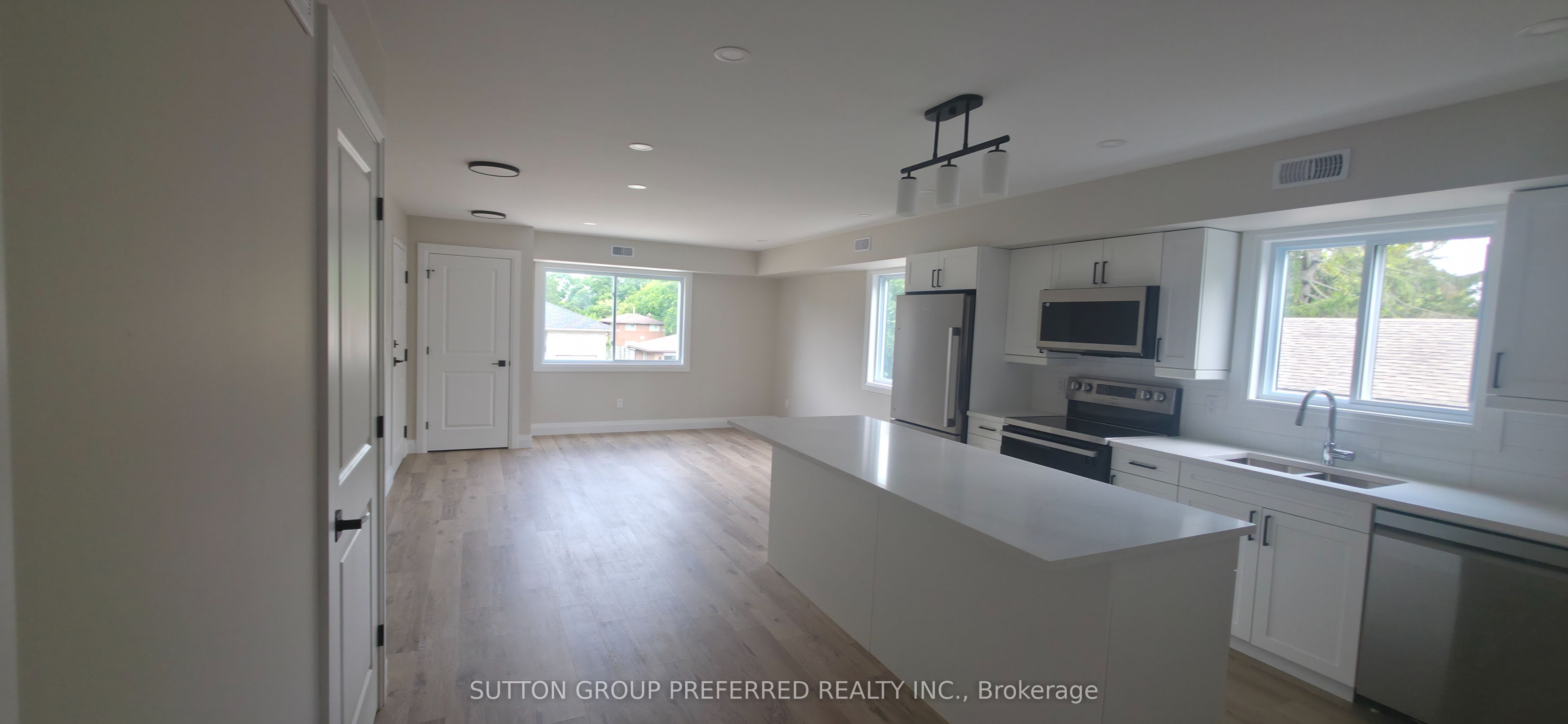 118 Scott Street 4, Strathroy-Caradoc, ON N7G 1K3 photo 3