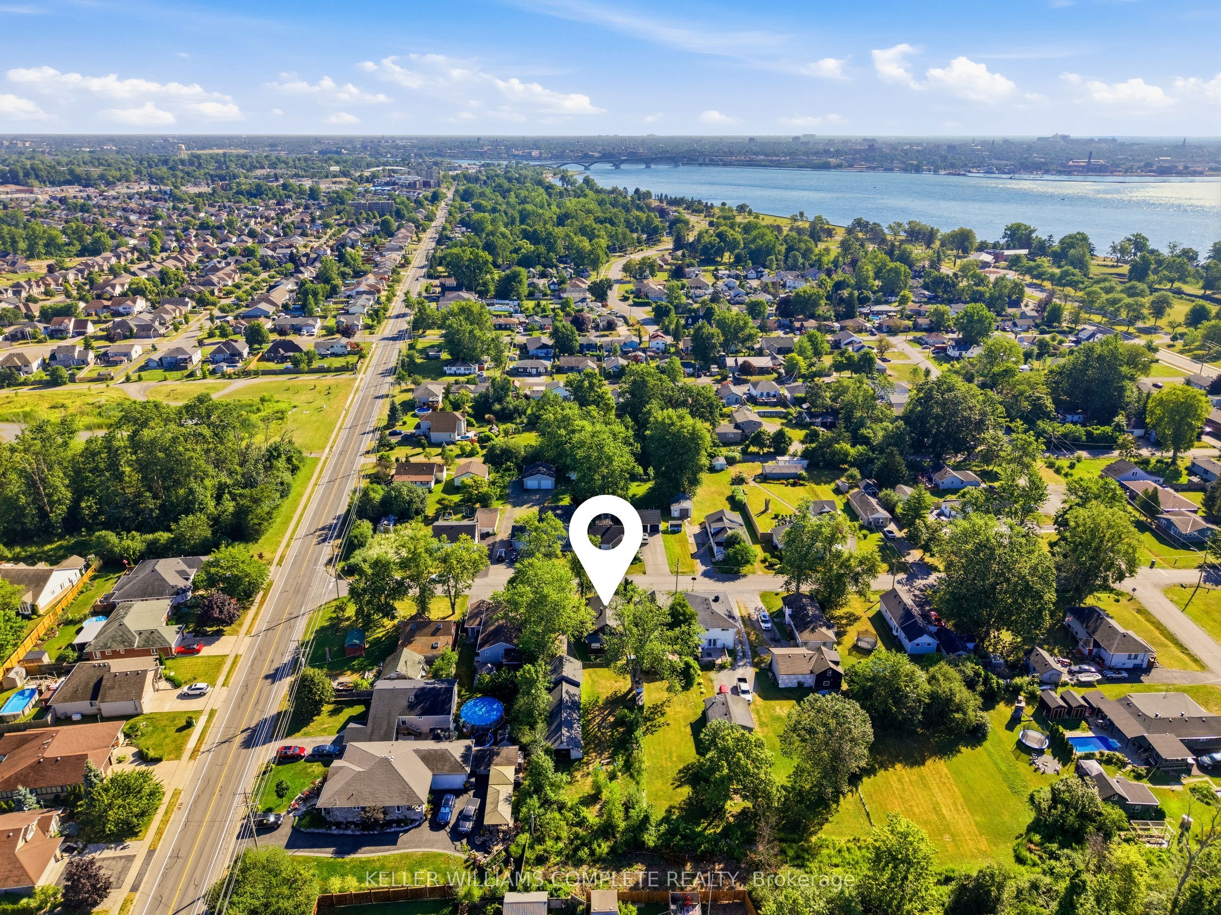 81 Edward Avenue W, Fort Erie, ON L2A 5K4