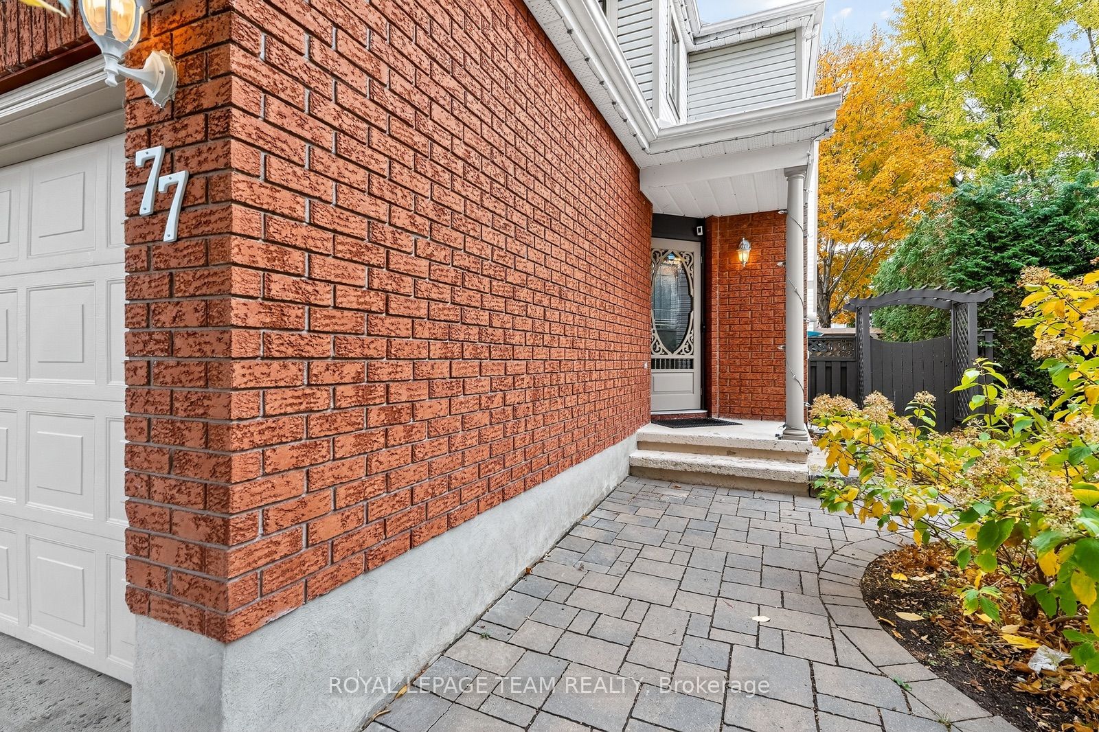 77 Armagh Way, Barrhaven, ON K2J 4C1 photo 3
