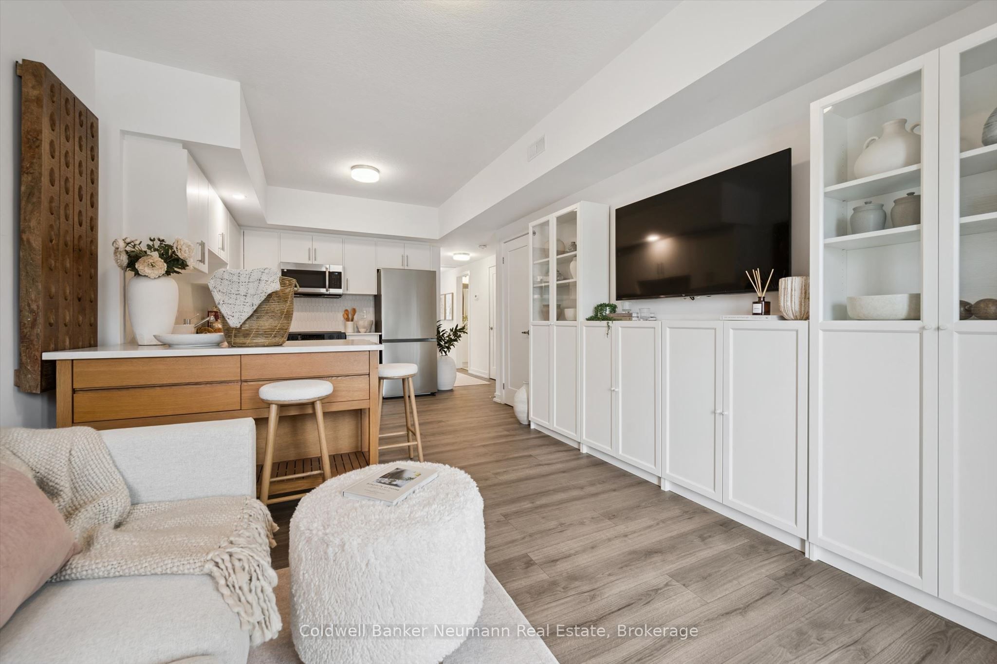 940 St David Street N 25, Centre Wellington, ON N1M 0L7 photo 4