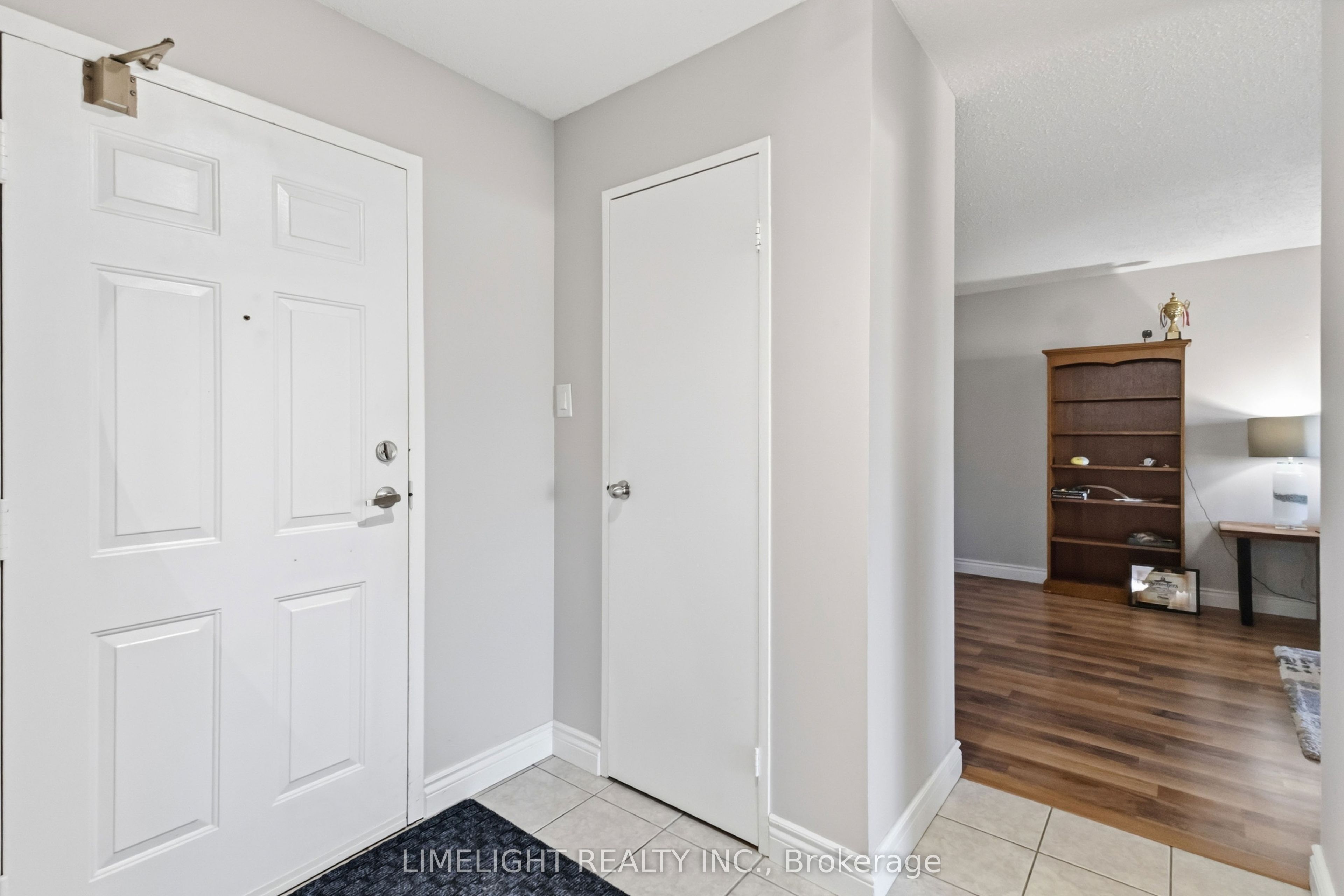 1600 Adelaide Street N 210, London North, ON N5X 3H6 photo 5