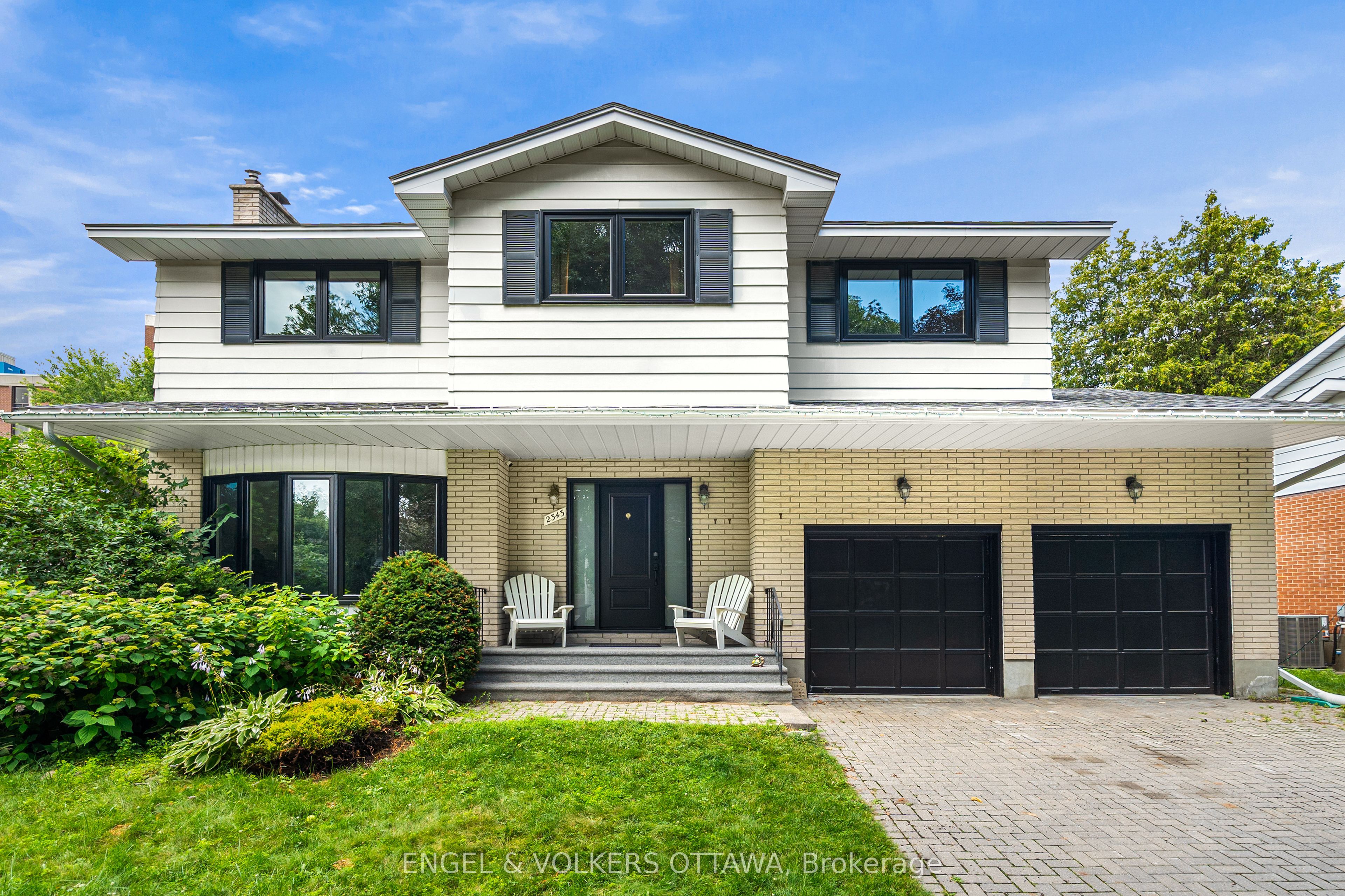 2343 Whitehaven Crescent, Britannia Heights - Queensway Terrace N and Area, ON K2B 5H2