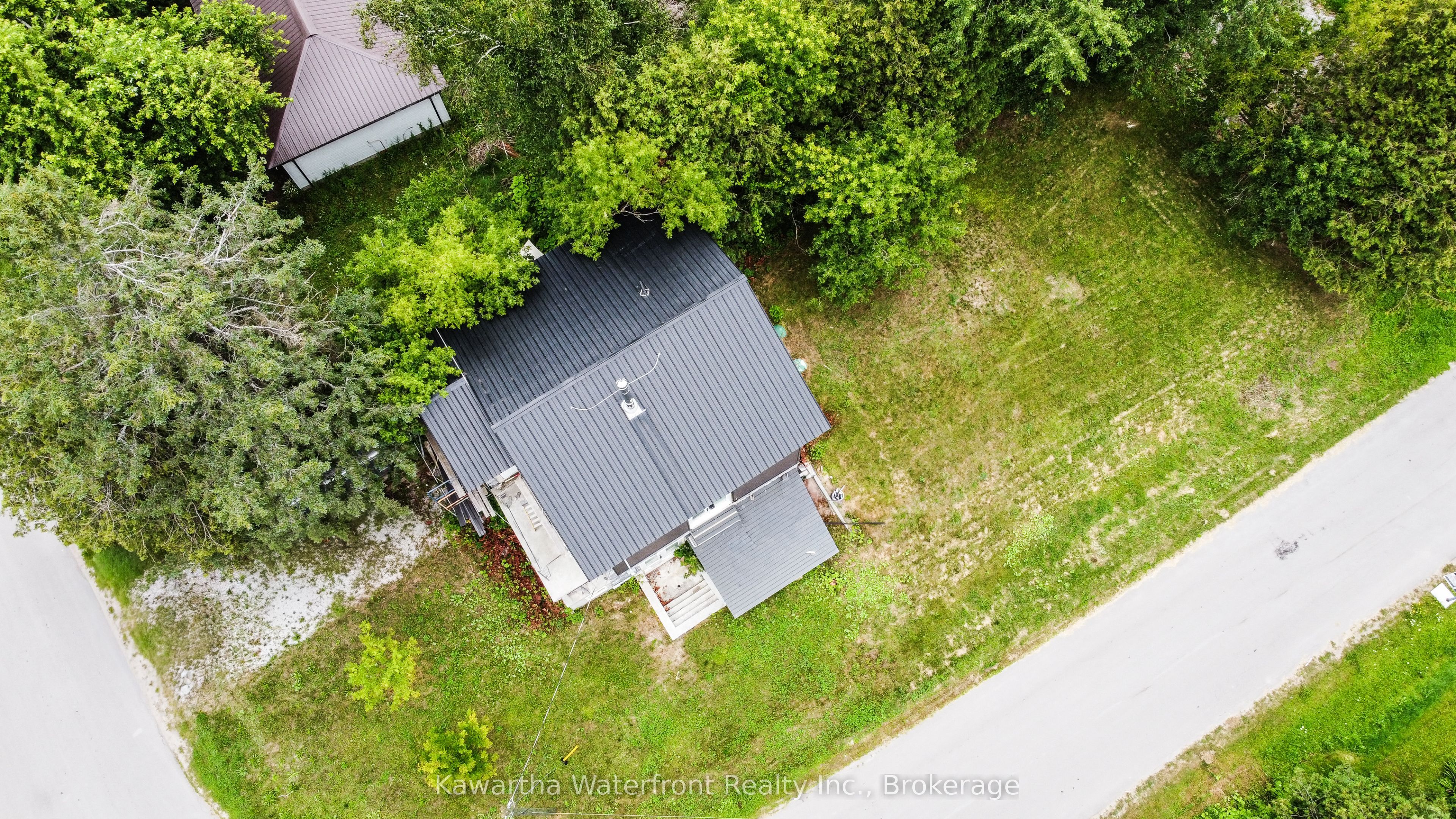 2 Monck Street, Kawartha Lakes, ON K0M 2L0