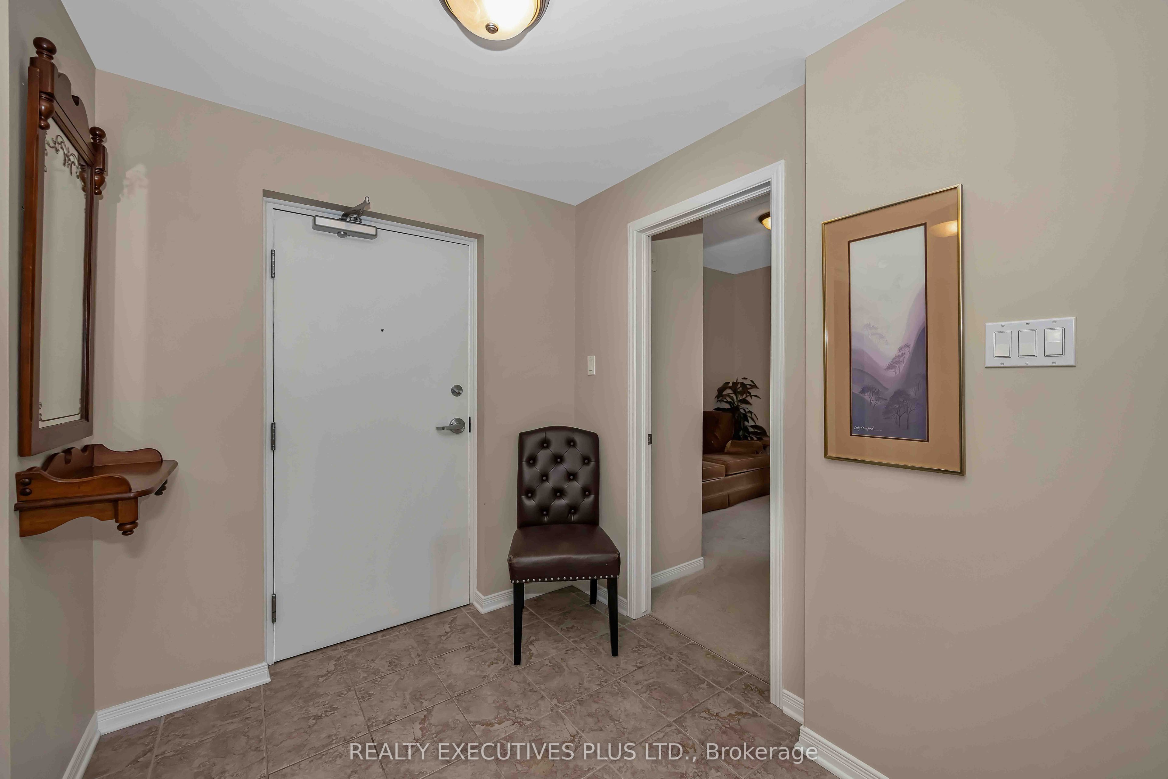 2376 Albert Street 103, Clarence-Rockland, ON K4K 0C5 photo 5