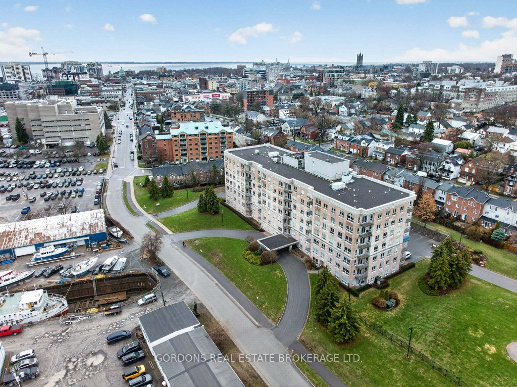 350 Wellington Street 401, Kingston, ON K7K 7J7 photo 3