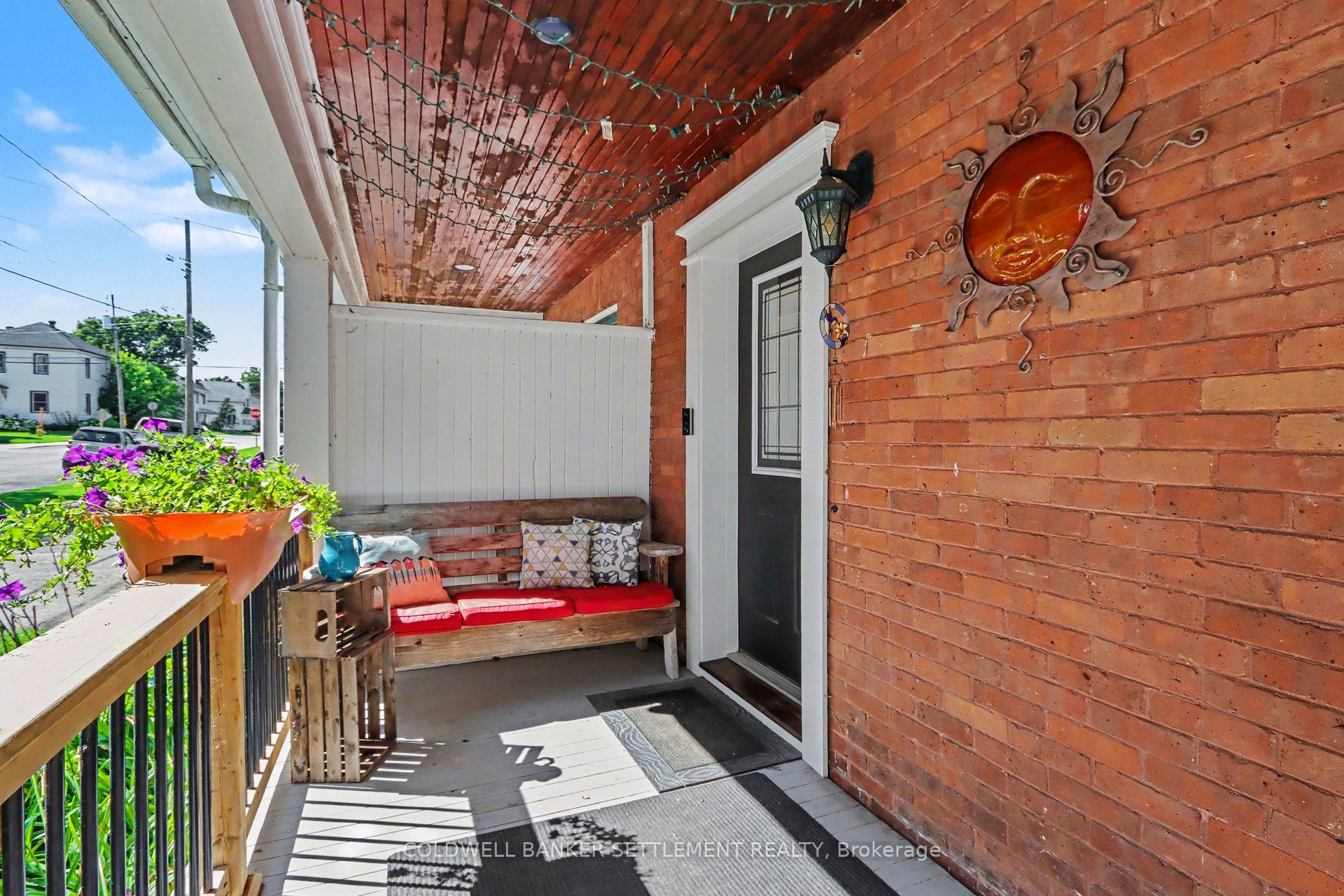 56 Aberdeen Avenue, Smiths Falls, ON K7A 4N6 photo 3