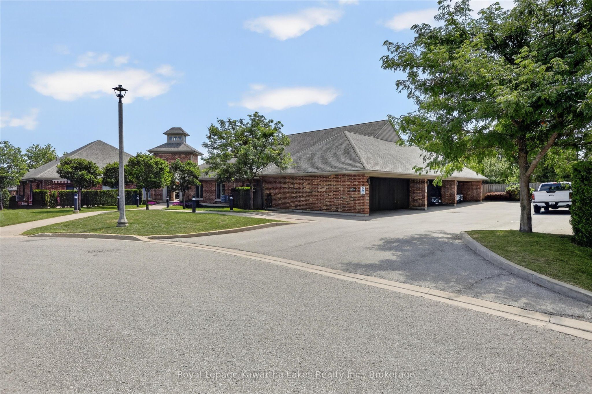 35 Green Arbour Way 7, Kawartha Lakes, ON K9V 0E7 photo 5