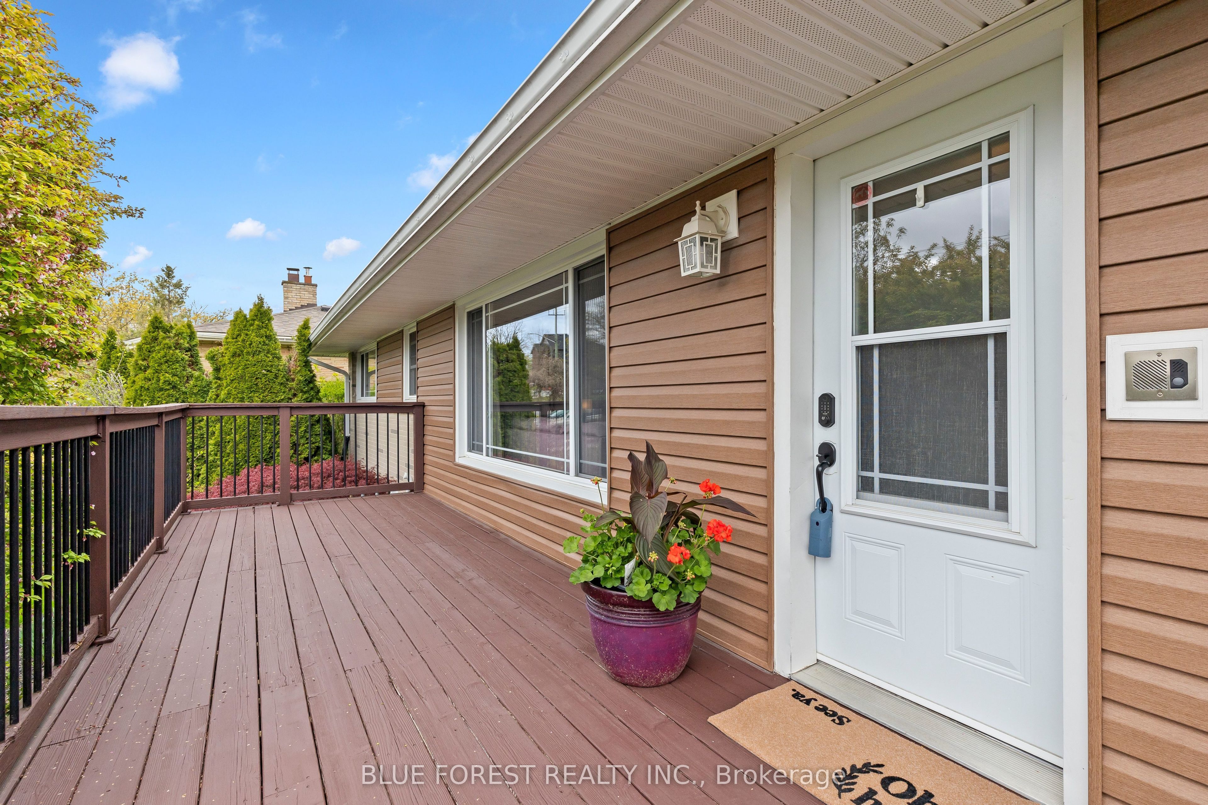 436 Baseline Road E, London South, ON N6C 2P6 photo 3