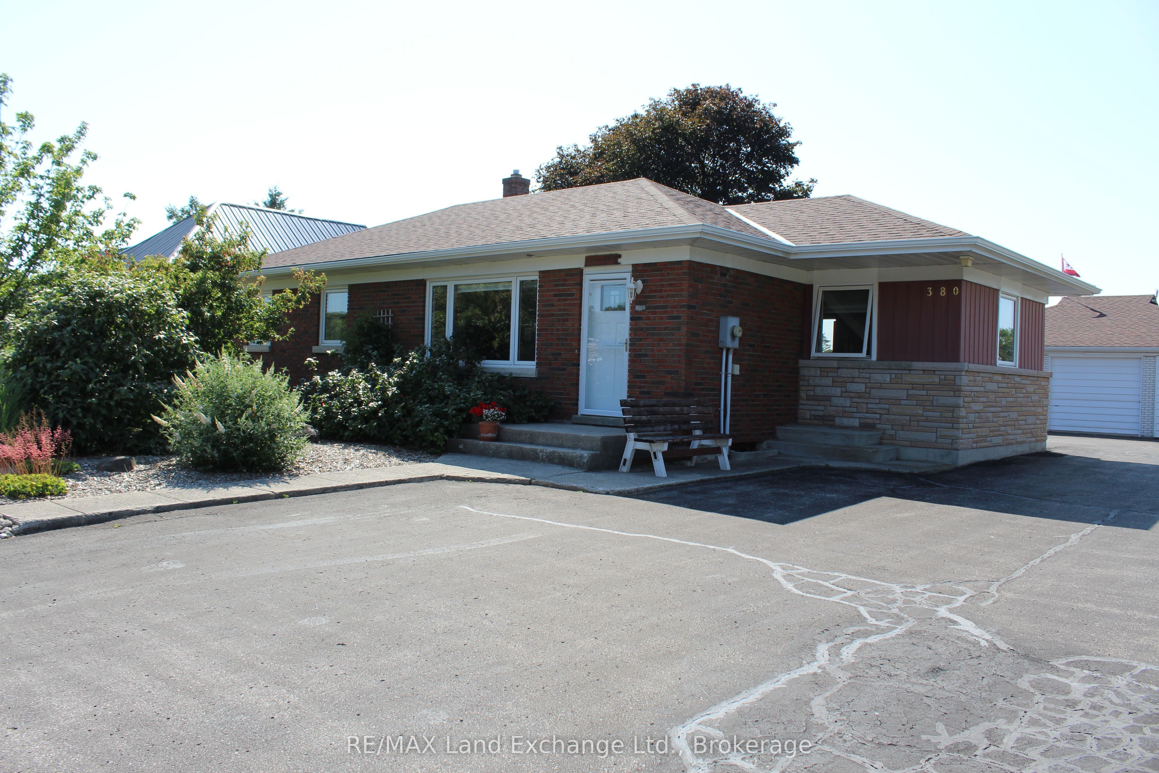 380 Princes Street S, Kincardine, ON N2Z 2T6