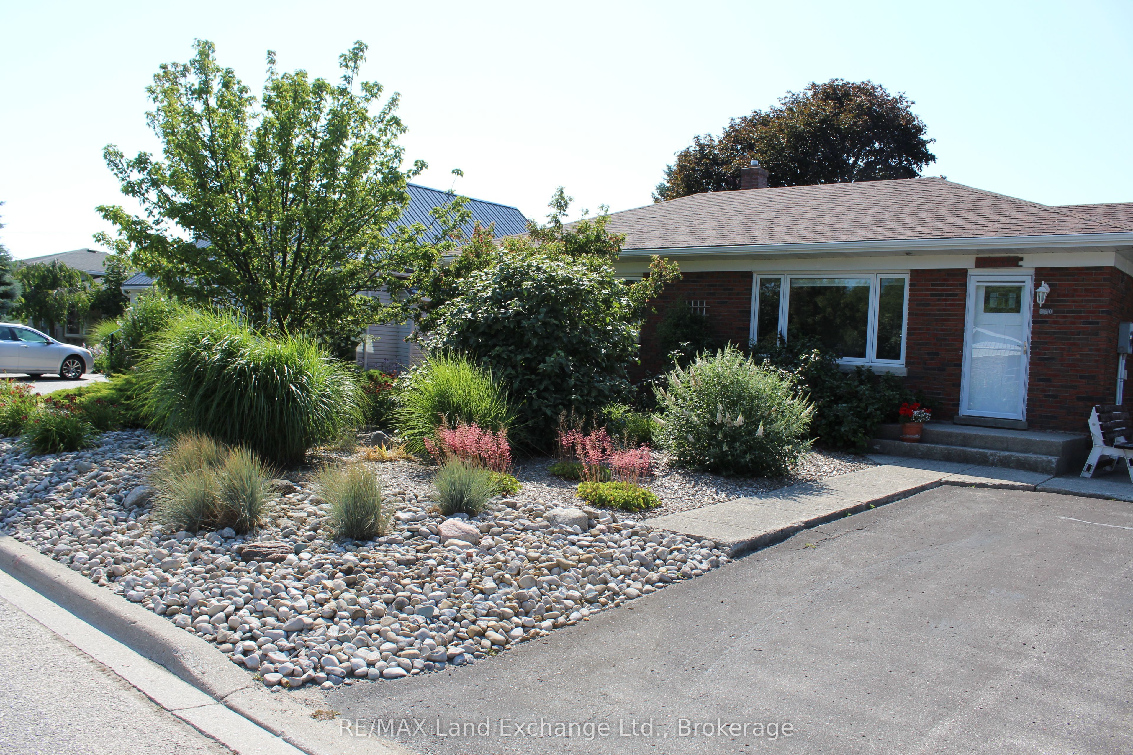 380 Princes Street S, Kincardine, ON N2Z 2T6 photo 3