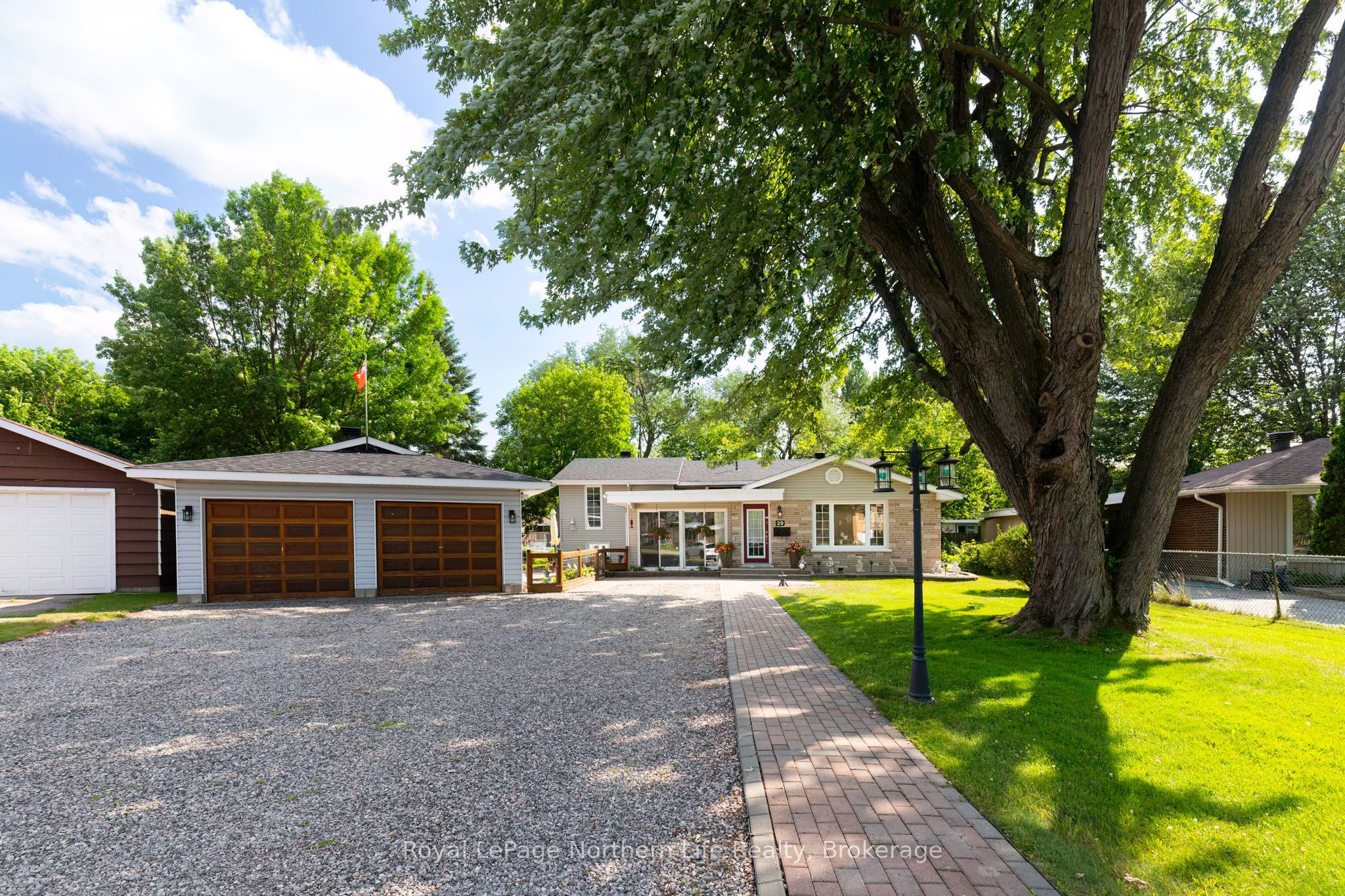 29 Marshall Park Drive, North Bay, ON P1A 2N8